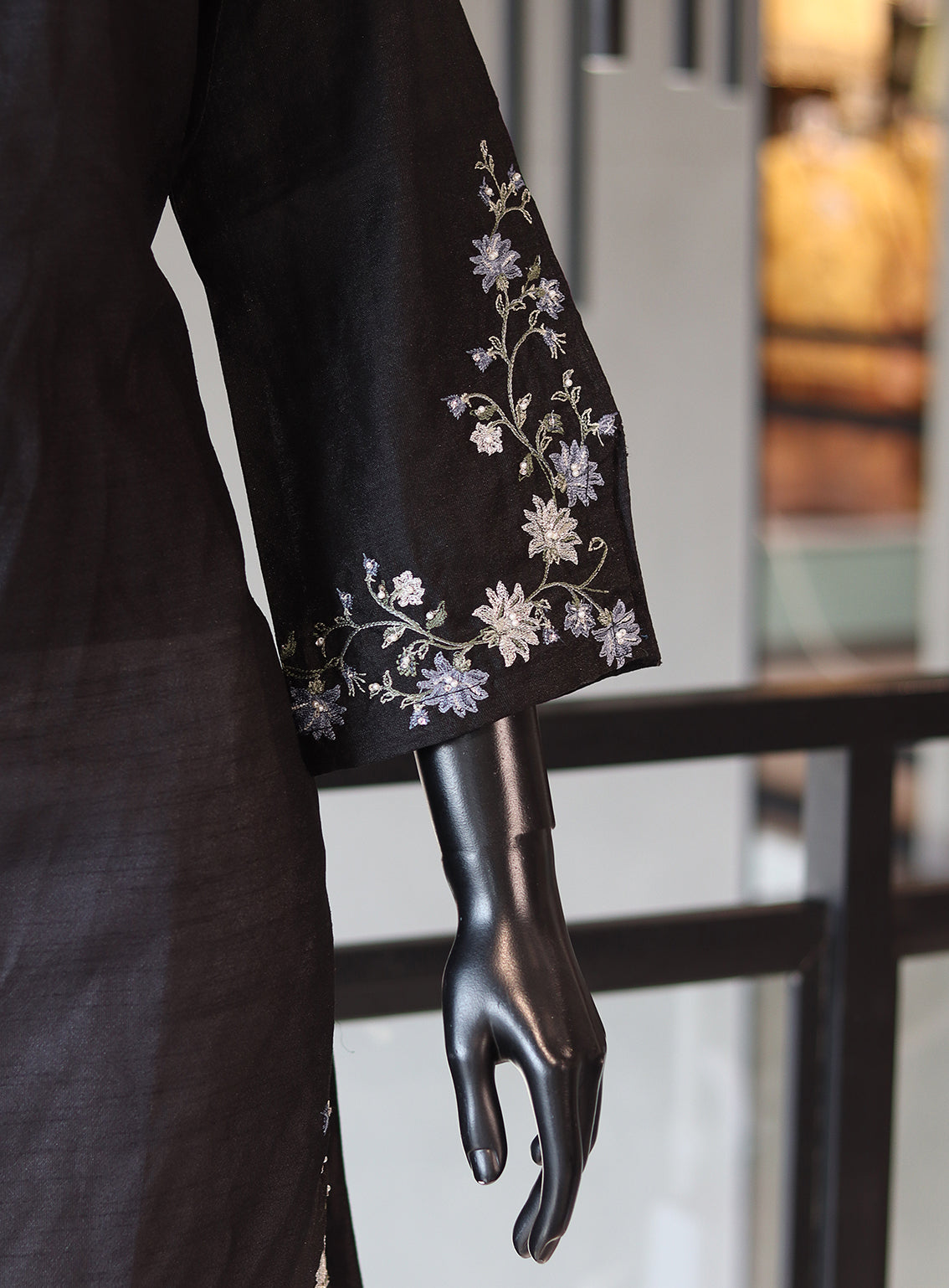 Dhanak Embroidered Lawn Stitched Kurti - DK24EL D-2068BK Dhanak Embroidered Lawn Stitched Kurti - DK24EL D-2068BK