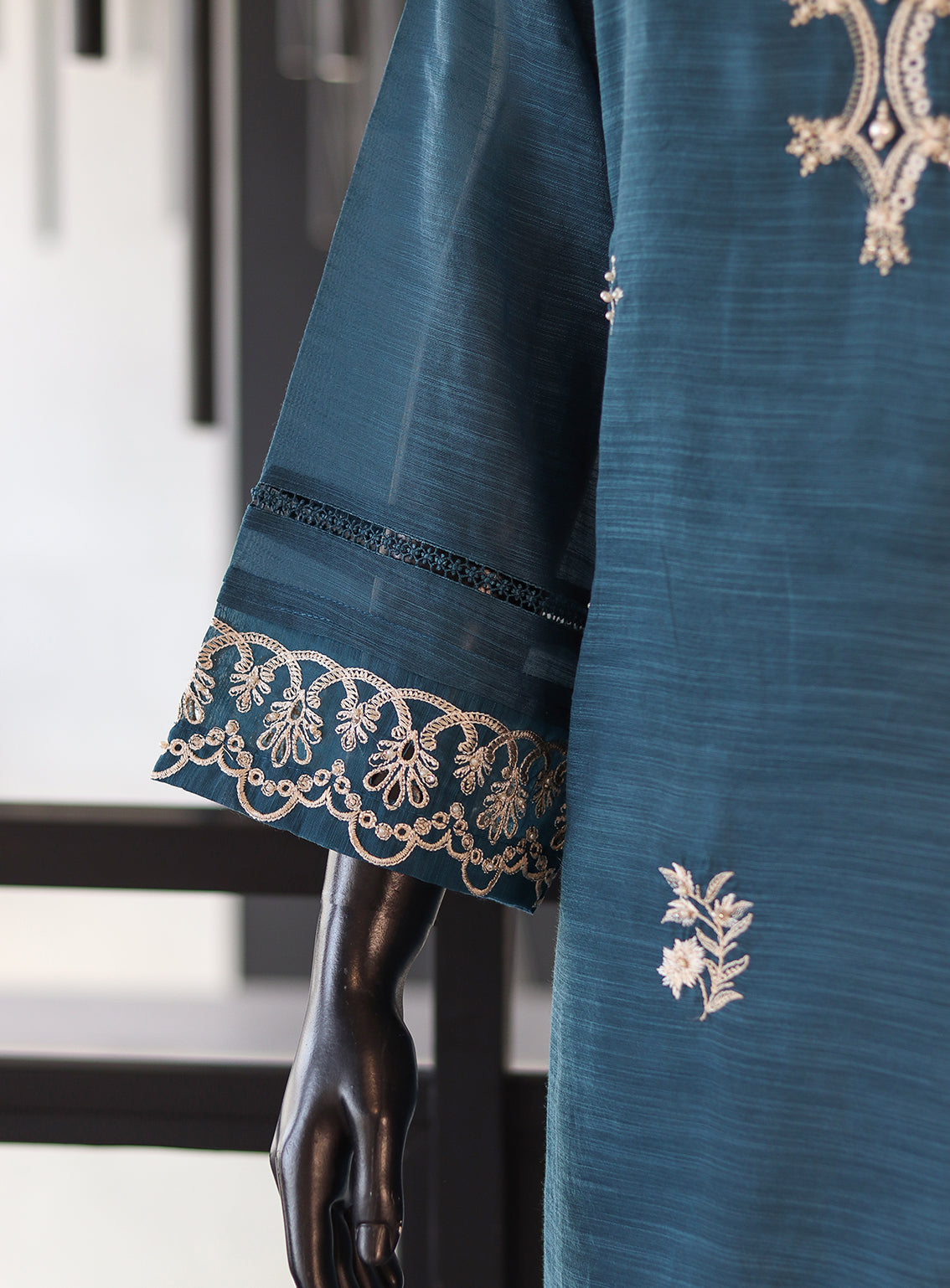Dhanak Embroidered Lawn Kurti Stitched Suit - DK24EL D-2151 Dhanak Embroidered Lawn Kurti Stitched Suit - DK24EL D-2151