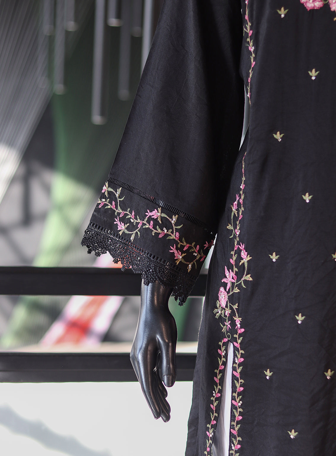 Dhanak Embroidered Lawn Kurti Stitched Suit - DK24EL D-2152 Dhanak Embroidered Lawn Kurti Stitched Suit - DK24EL D-2152