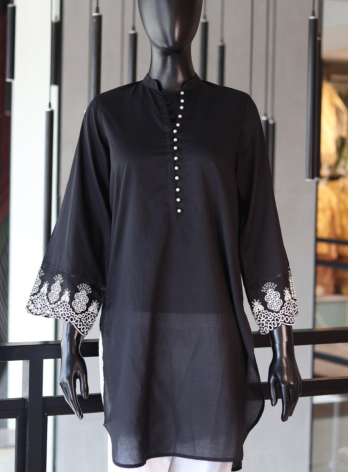 Dhanak Embroidered Lawn Stitched Kurti - DK24EL D-2187 Dhanak Embroidered Lawn Stitched Kurti - DK24EL D-2187