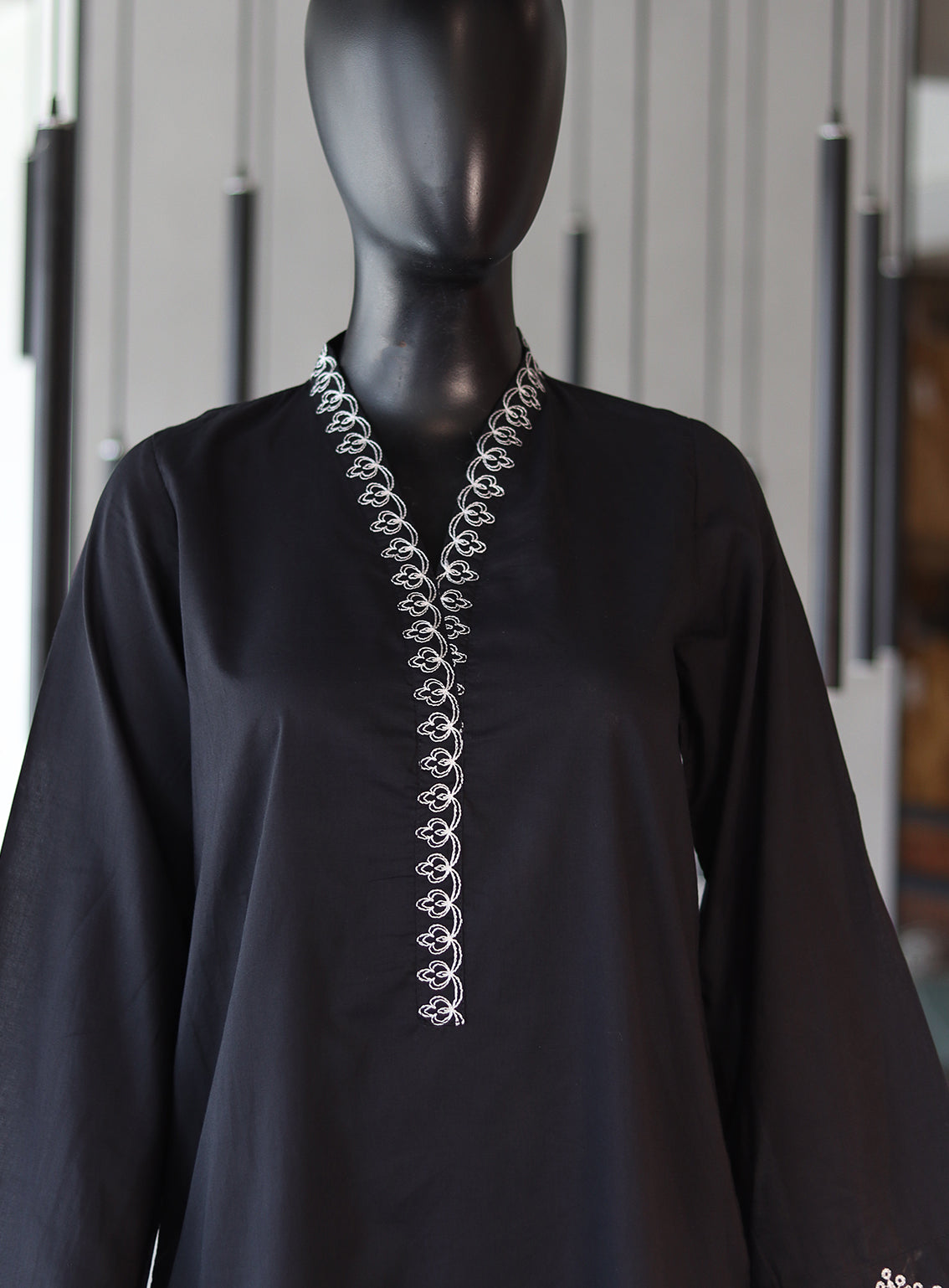 Dhanak Embroidered Lawn Stitched Kurti - DK24EL D-2188 Dhanak Embroidered Lawn Stitched Kurti - DK24EL D-2188