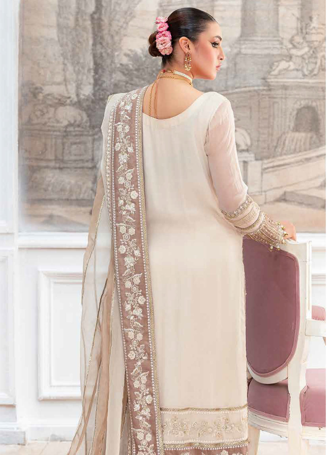 Diamond Dust By Charizma Embroidered Chiffon 4 Piece Unstitched Suit CH25DDV1 DD5-07 Diamond Dust By Charizma Embroidered Chiffon 4 Piece Unstitched Suit CH25DDV1 DD5-07