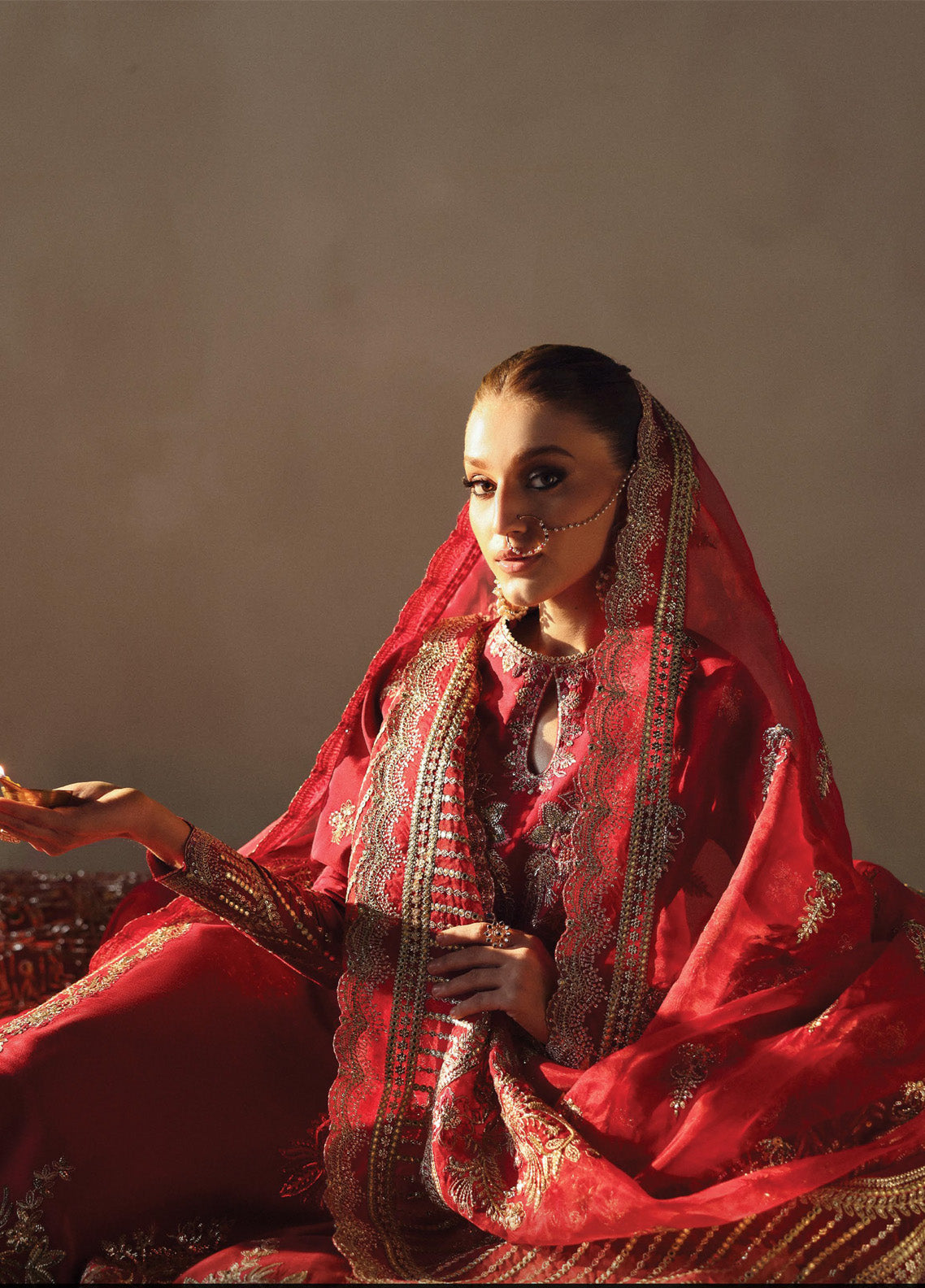 Divani By Afrozeh Embroidered Silk 3 Piece Unstitched Suit AF24DS D-09 SHABANA Divani By Afrozeh Embroidered Silk 3 Piece Unstitched Suit AF24DS D-09 SHABANA