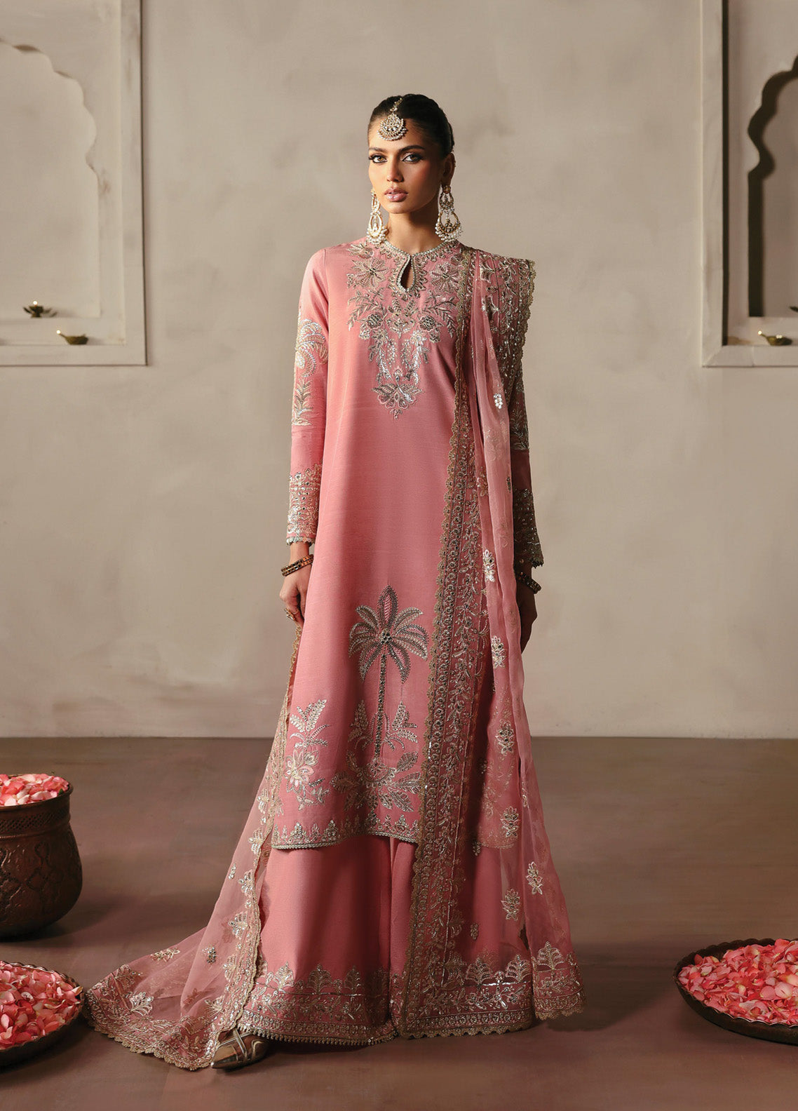 Divani By Afrozeh Embroidered Silk 3 Piece Unstitched Suit AF24DS D-10 GULRUKH Divani By Afrozeh Embroidered Silk 3 Piece Unstitched Suit AF24DS D-10 GULRUKH