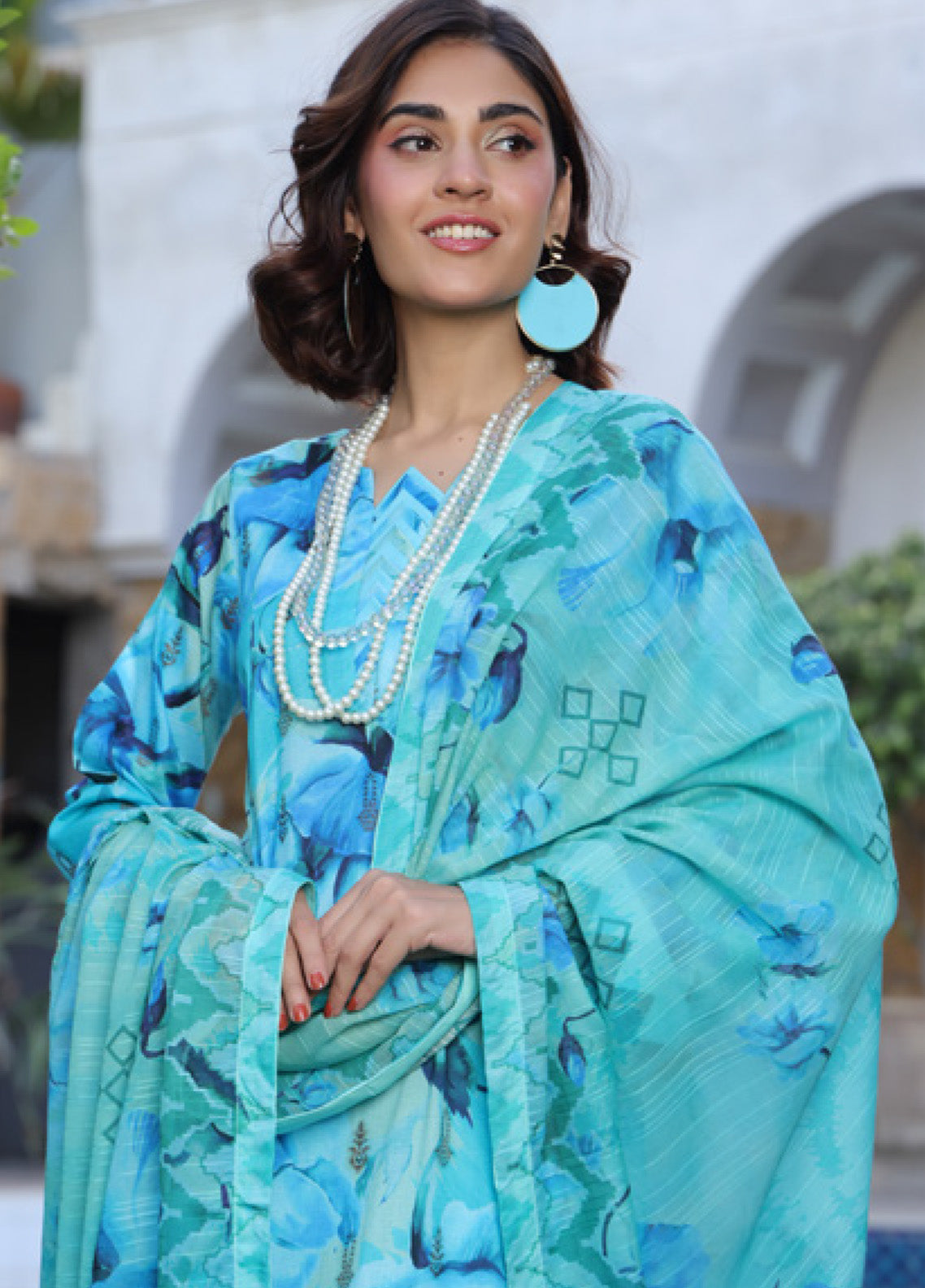 Dr. Prints By Schick Broshia Printed Lawn 3 Piece Unstitched Suit SDH25DPV10 BPL-06 Dr. Prints By Schick Broshia Printed Lawn 3 Piece Unstitched Suit SDH25DPV10 BPL-06
