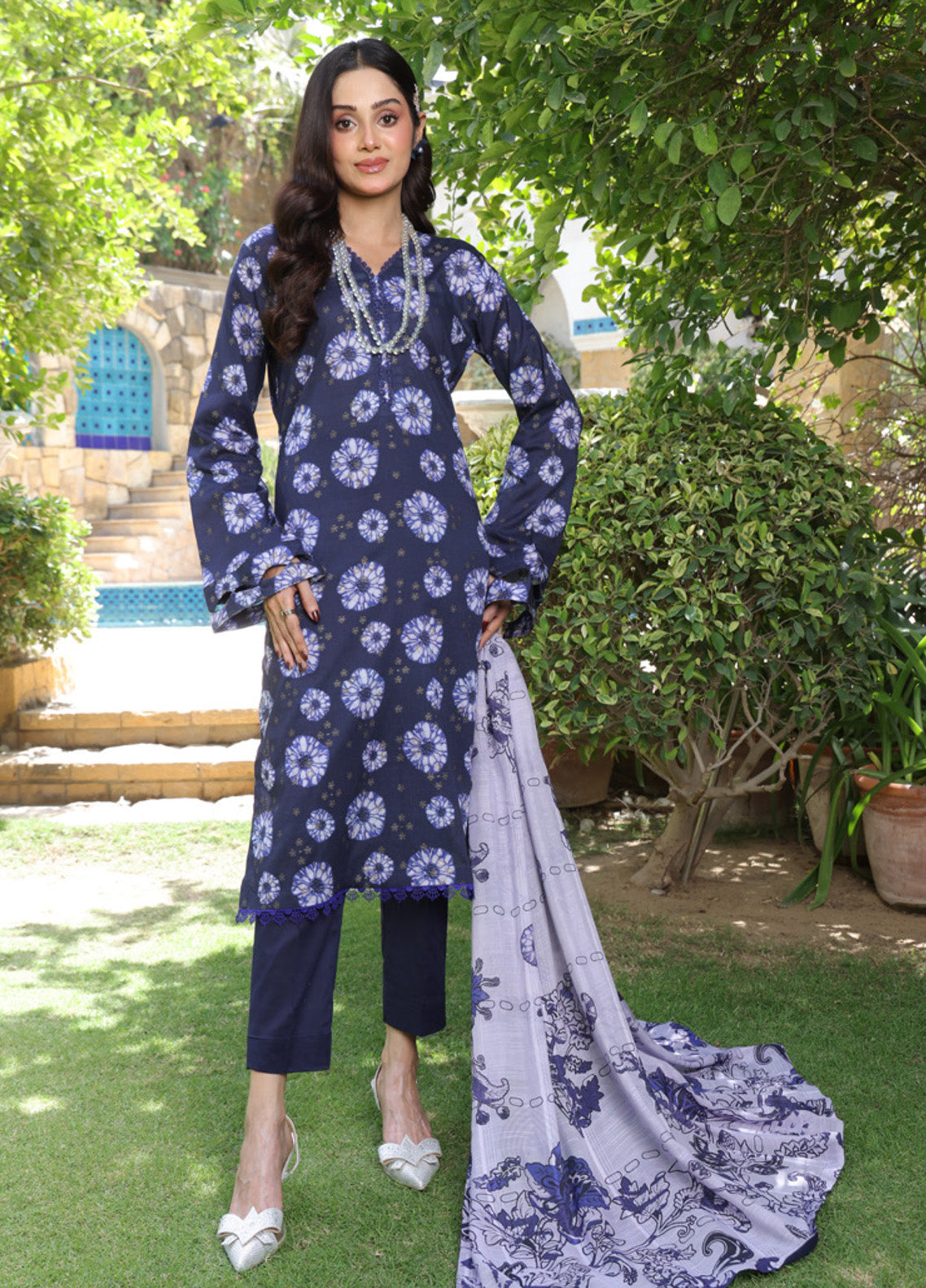 Dr. Prints By Schick Broshia Printed Lawn 3 Piece Unstitched Suit SDH25DPV10 BPL-07 Dr. Prints By Schick Broshia Printed Lawn 3 Piece Unstitched Suit SDH25DPV10 BPL-07