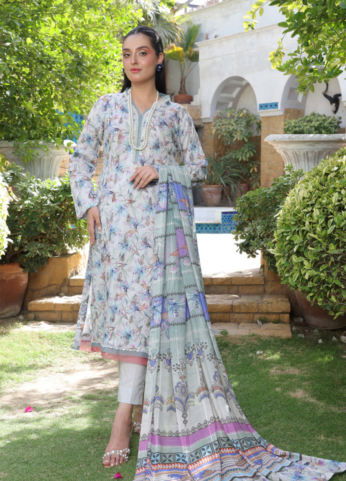 Dr. Prints By Schick Broshia Printed Lawn 3 Piece Unstitched Suit SDH25DPV10 BPL-09 Dr. Prints By Schick Broshia Printed Lawn 3 Piece Unstitched Suit SDH25DPV10 BPL-09