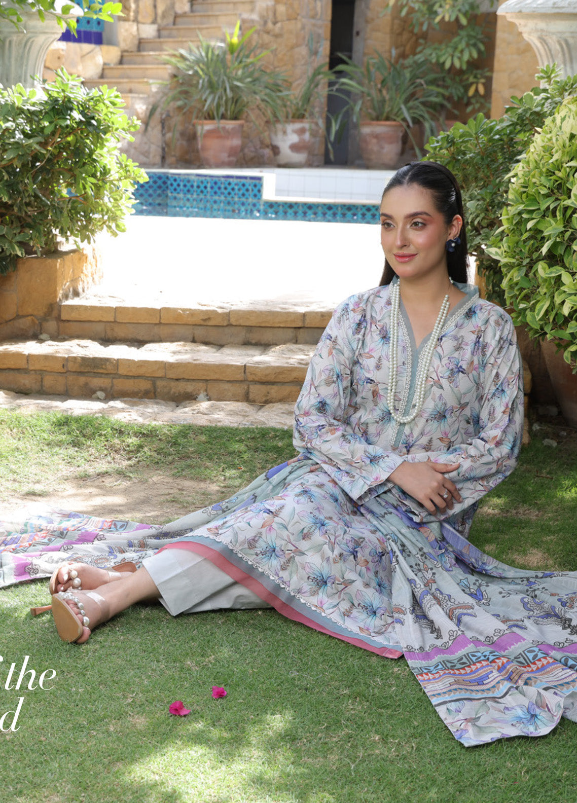 Dr. Prints By Schick Broshia Printed Lawn 3 Piece Unstitched Suit SDH25DPV10 BPL-09 Dr. Prints By Schick Broshia Printed Lawn 3 Piece Unstitched Suit SDH25DPV10 BPL-09