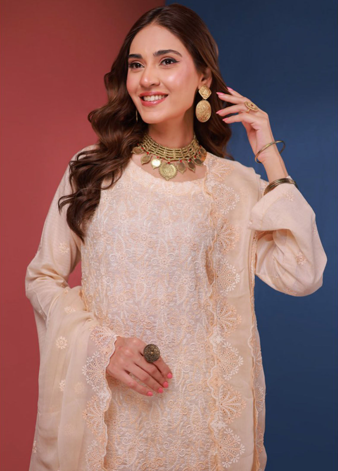 Edition Bareeze By Schick Chikankari Slub Lawn 3 Piece Unstitched Suit SDH24EBCSL D-02 Edition Bareeze By Schick Chikankari Slub Lawn 3 Piece Unstitched Suit SDH24EBCSL D-02