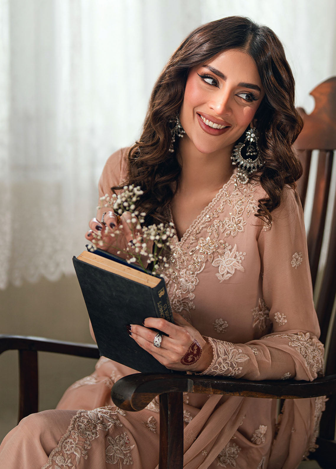 Eid Ensembles By Azure Embroidered Chiffon 4 Piece Unstitched Suit AZU26EE D-COSMIC BLUSH Eid Ensembles By Azure Embroidered Chiffon 4 Piece Unstitched Suit AZU26EE D-COSMIC BLUSH