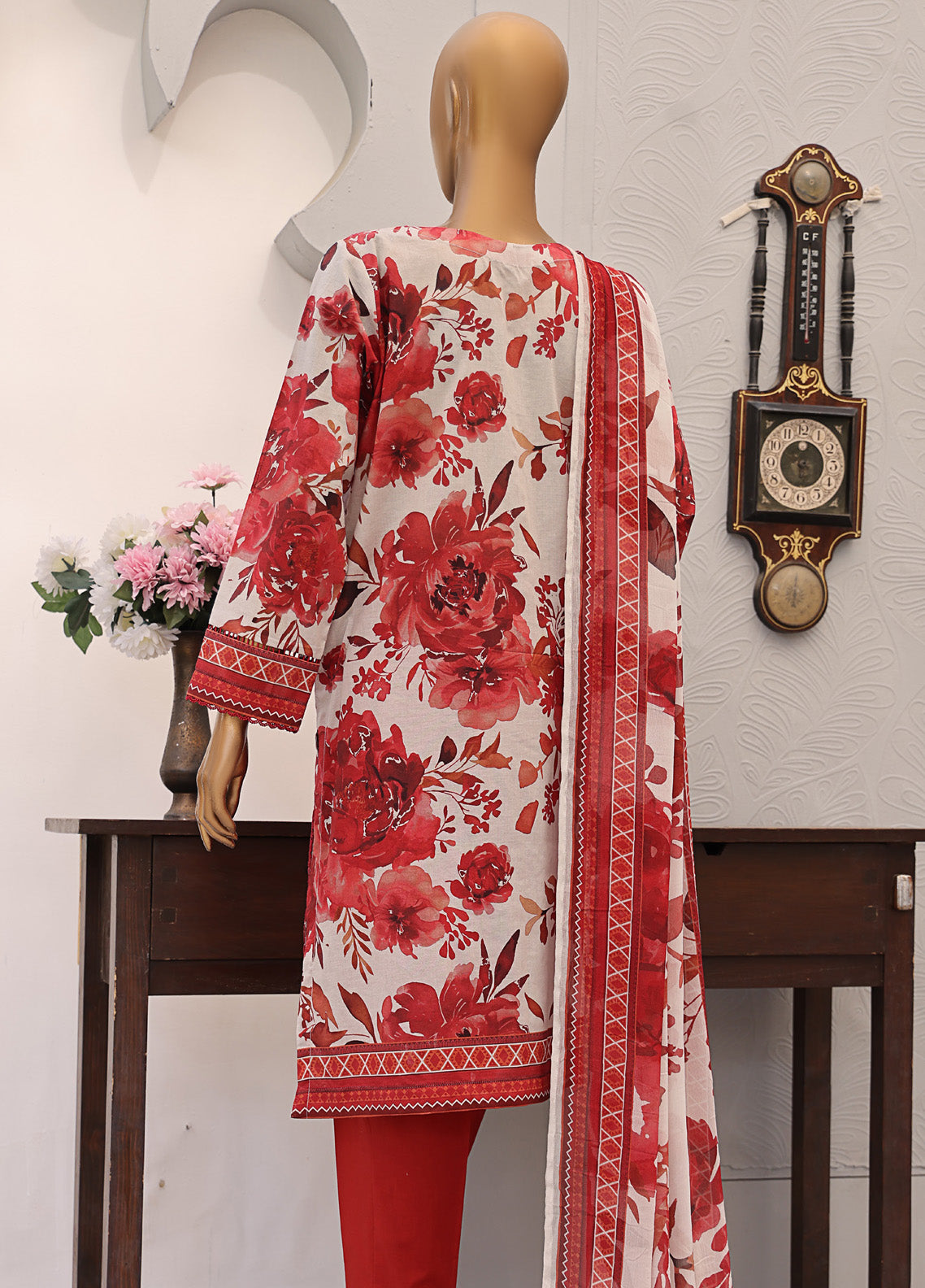 Eid Festive By HZ Textile Embroidered Lawn 3 Piece Unstitched Suit HZ25F EF-1007 Eid Festive By HZ Textile Embroidered Lawn 3 Piece Unstitched Suit HZ25F EF-1007