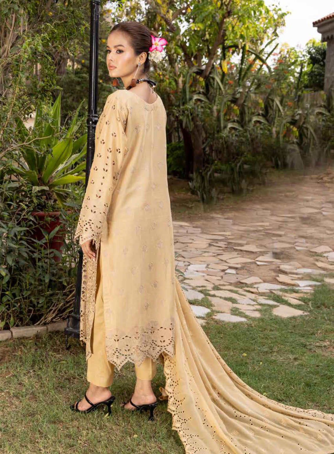 Eid Mubarak By Schick Luxury Embroidered Lawn 4 Piece Unstitched Suit SDH24EM LEL-10 Eid Mubarak By Schick Luxury Embroidered Lawn 4 Piece Unstitched Suit SDH24EM LEL-10