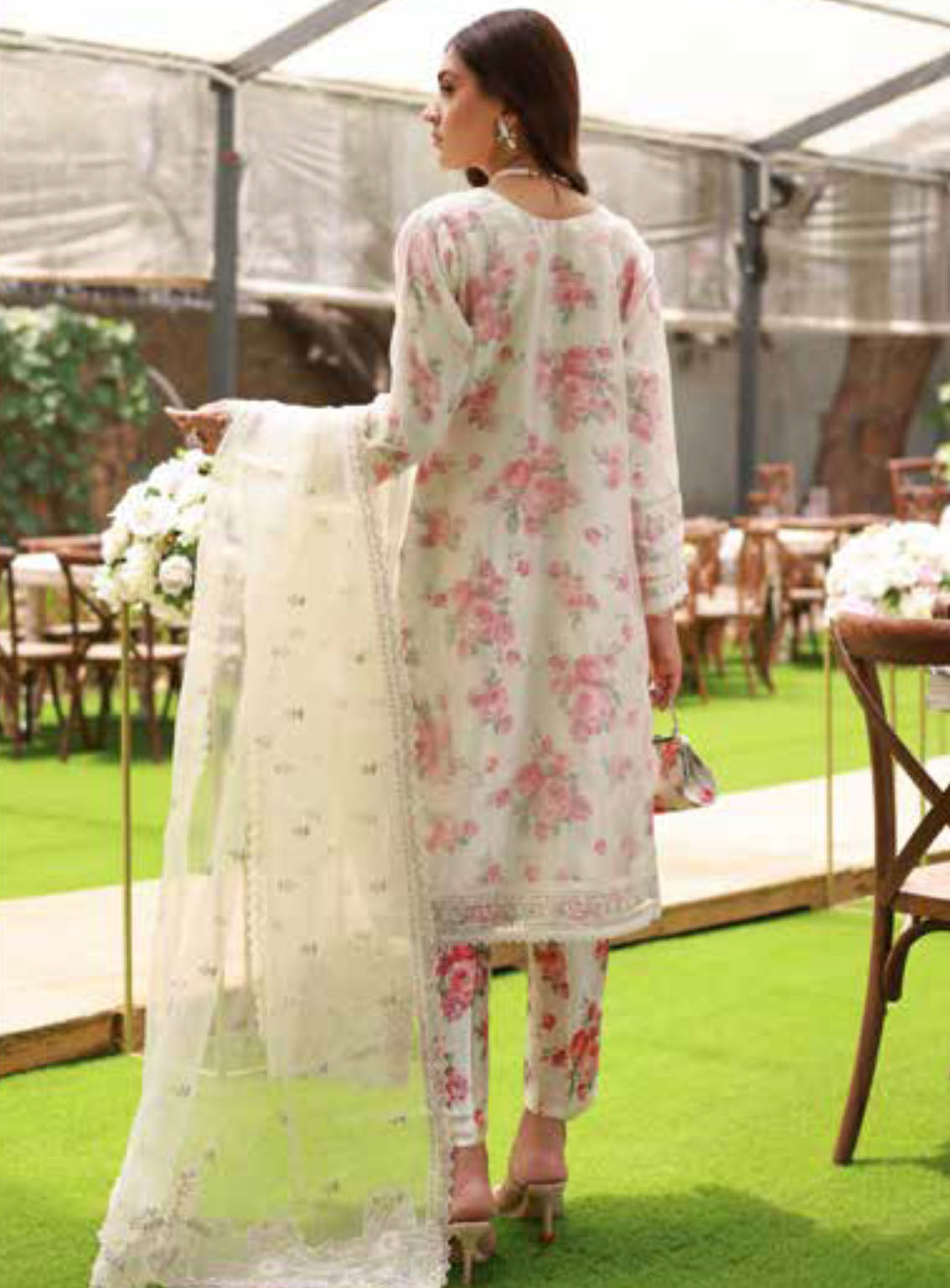 Elaf By Schick Luxury Embroidered Organza 3 Piece Semi Stitched Suit SDH24E LEO-04 Elaf By Schick Luxury Embroidered Organza 3 Piece Semi Stitched Suit SDH24E LEO-04