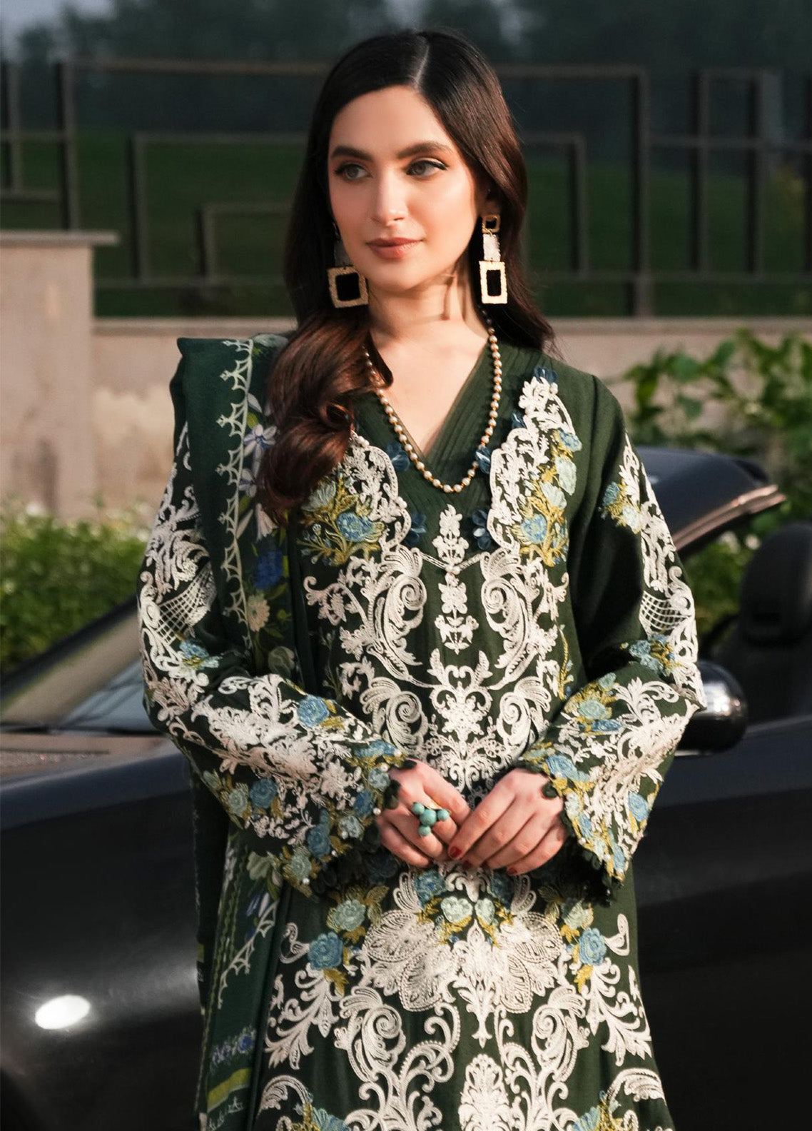 Elaf Embroidered Karandi 3 Piece Unstitched Suit EL24PW 6A ENDLESS DEVOTION Elaf Embroidered Karandi 3 Piece Unstitched Suit EL24PW 6A ENDLESS DEVOTION