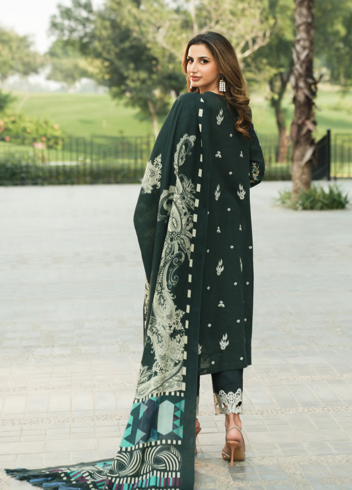 Elaf Embroidered Khaddar 3 Piece Unstitched Suit EL24PW 2A SWEET HARMONY Elaf Embroidered Khaddar 3 Piece Unstitched Suit EL24PW 2A SWEET HARMONY