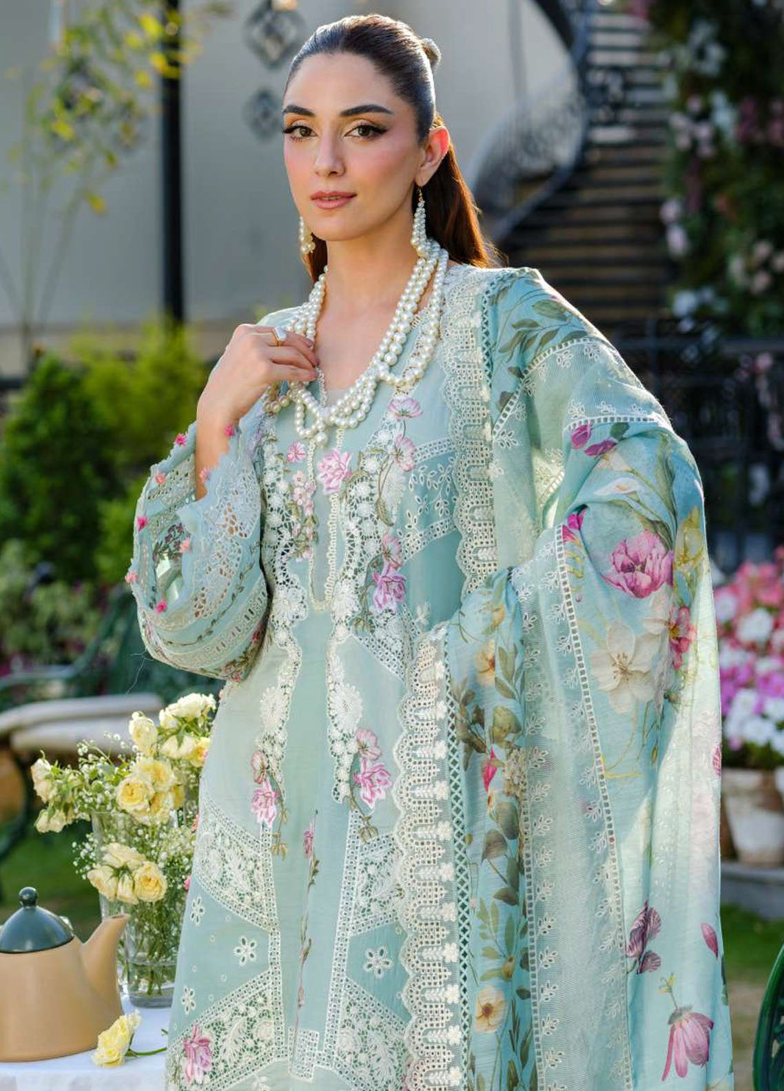 Elaf Embroidered Lawn 3 Piece Unstitched Suit EF25LV2 D-ELH-2B ZOYA Elaf Embroidered Lawn 3 Piece Unstitched Suit EF25LV2 D-ELH-2B ZOYA