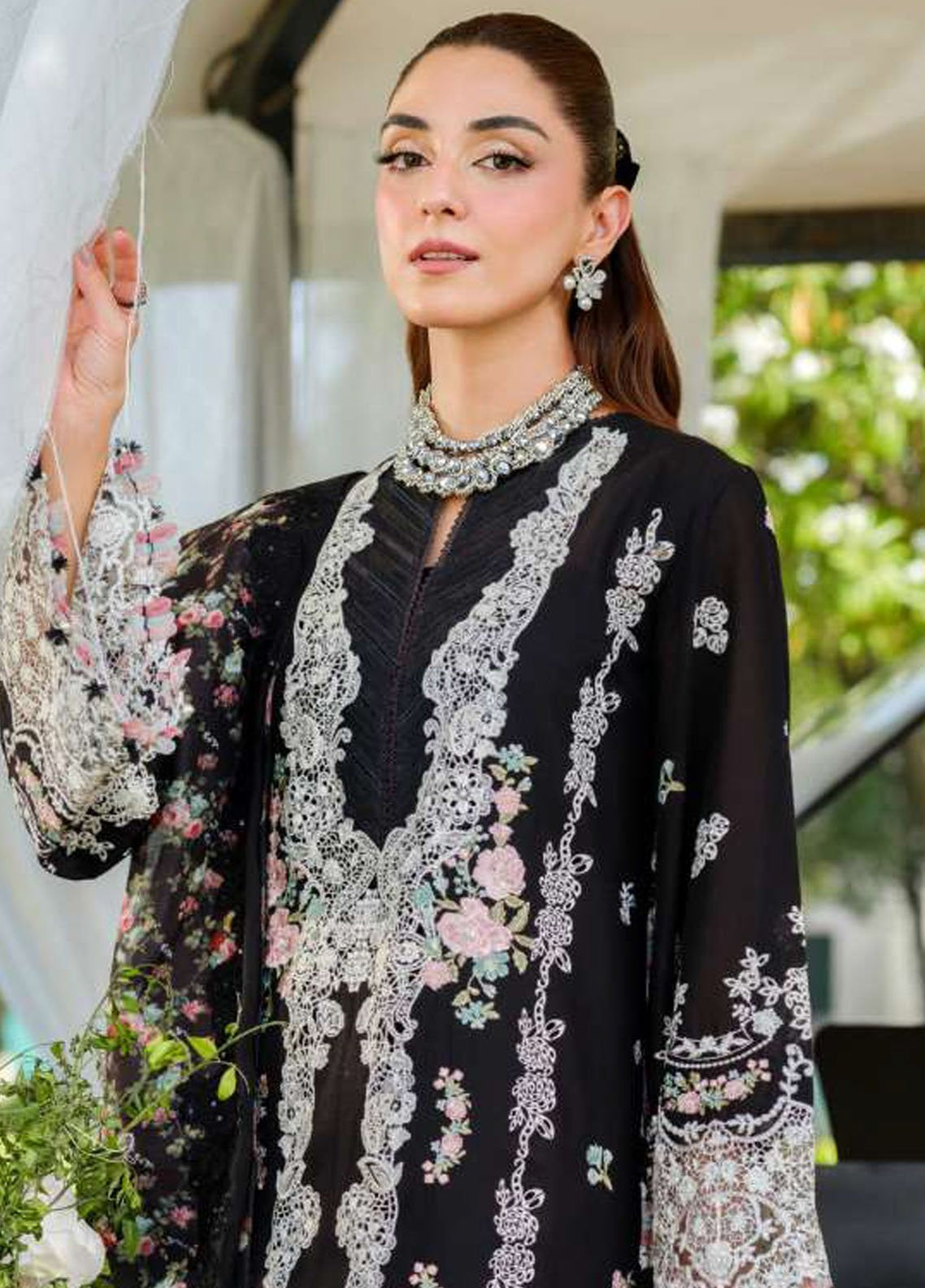 Elaf Embroidered Lawn 3 Piece Unstitched Suit EF25LV2 D-ELH-6A SERENA Elaf Embroidered Lawn 3 Piece Unstitched Suit EF25LV2 D-ELH-6A SERENA