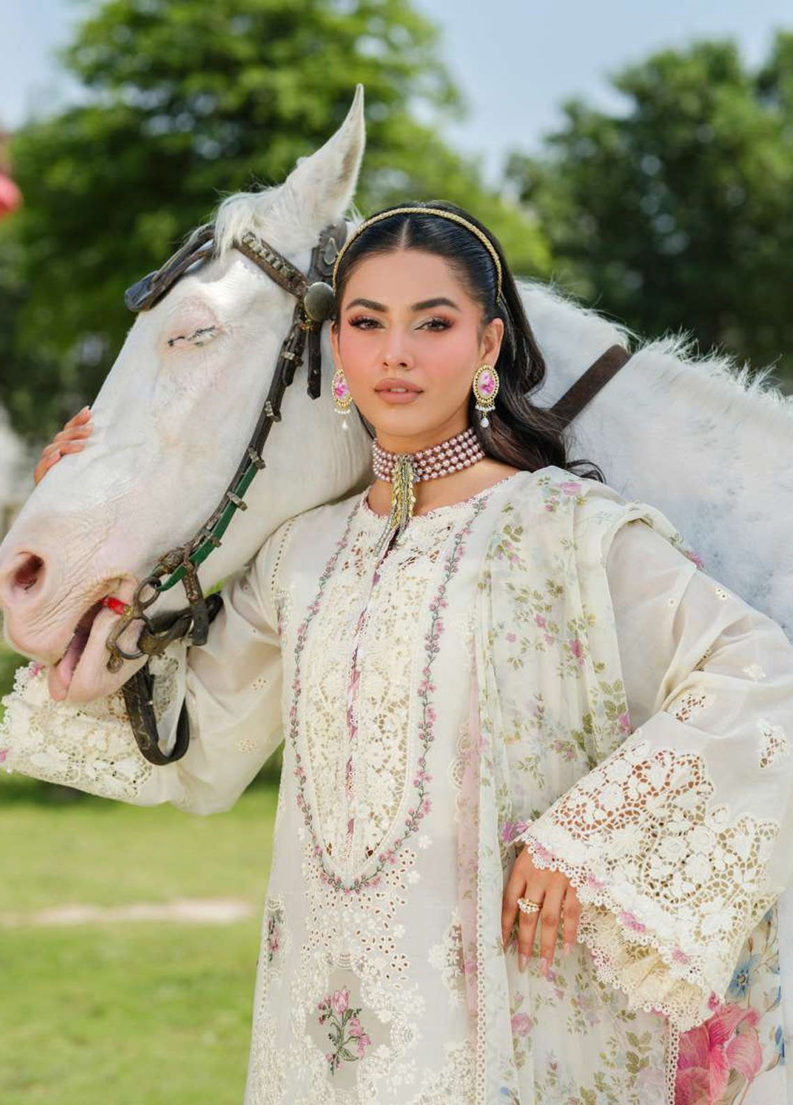 Elaf Embroidered Lawn 3 Piece Unstitched Suit EF25LV2 D-ELH-7A WHITE EMPRESS Elaf Embroidered Lawn 3 Piece Unstitched Suit EF25LV2 D-ELH-7A WHITE EMPRESS