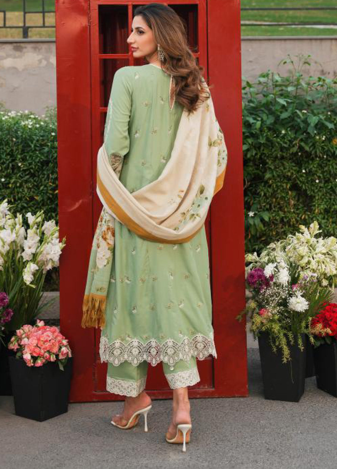 Elaf Embroidered Linen 3 Piece Unstitched Suit EL24PW 4B WHISPERS OF JOY Elaf Embroidered Linen 3 Piece Unstitched Suit EL24PW 4B WHISPERS OF JOY