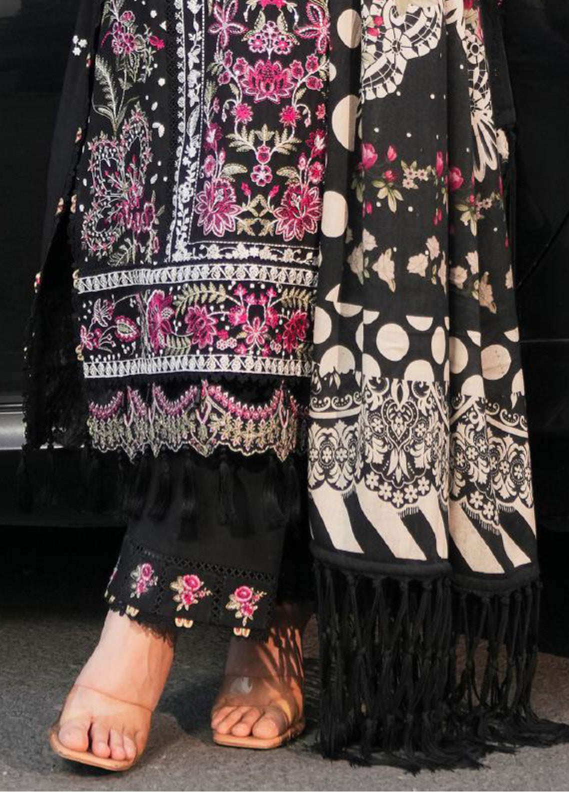 Elaf Embroidered Linen 3 Piece Unstitched Suit EL24PW 8B BOUNDLESS DREAMS Elaf Embroidered Linen 3 Piece Unstitched Suit EL24PW 8B BOUNDLESS DREAMS