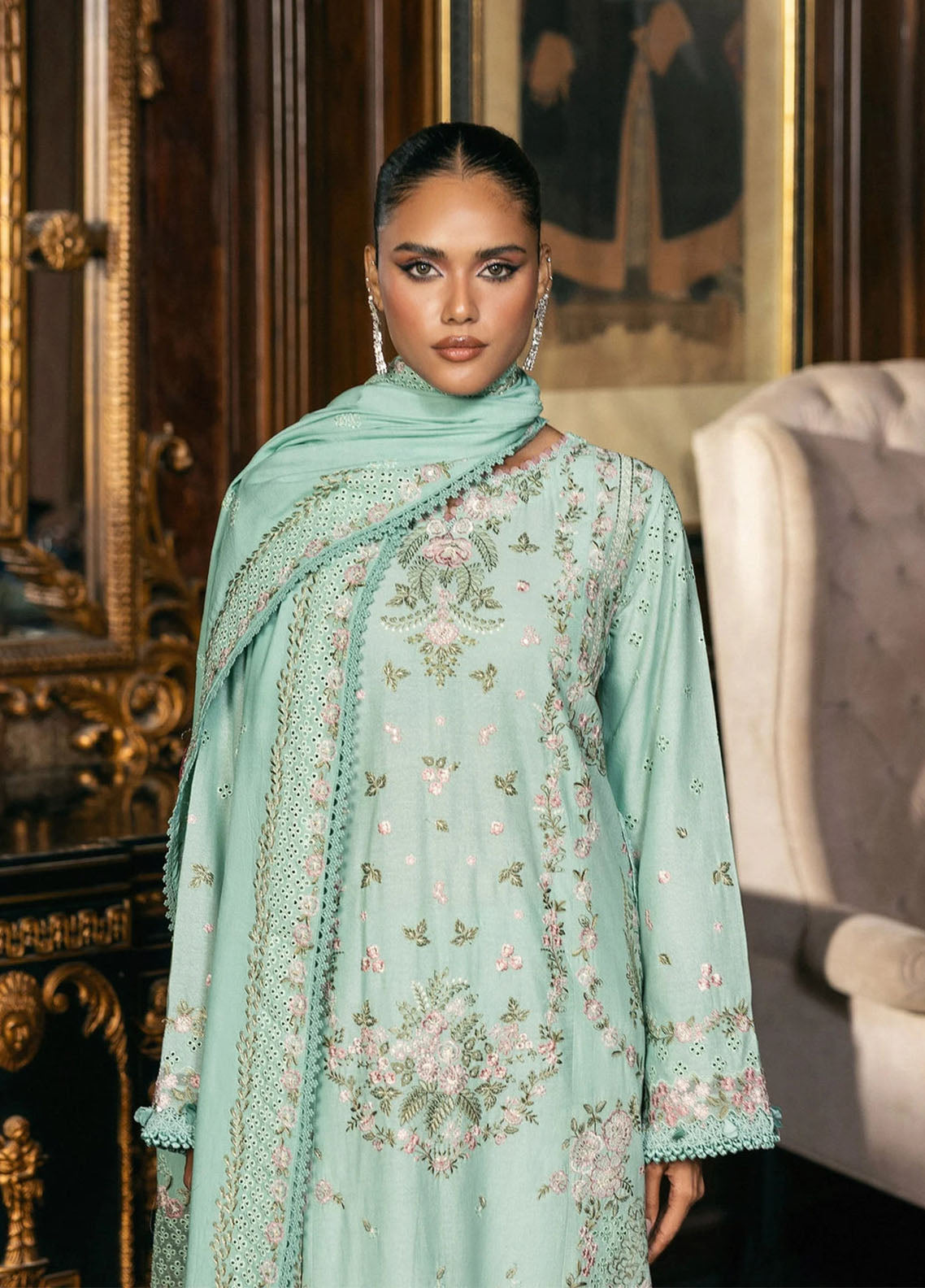 Elaf Luxury Embroidered Karandi 3 Piece Unstitched Suit EF25LW D-EWK-5B FLORAZURE Elaf Luxury Embroidered Karandi 3 Piece Unstitched Suit EF25LW D-EWK-5B FLORAZURE