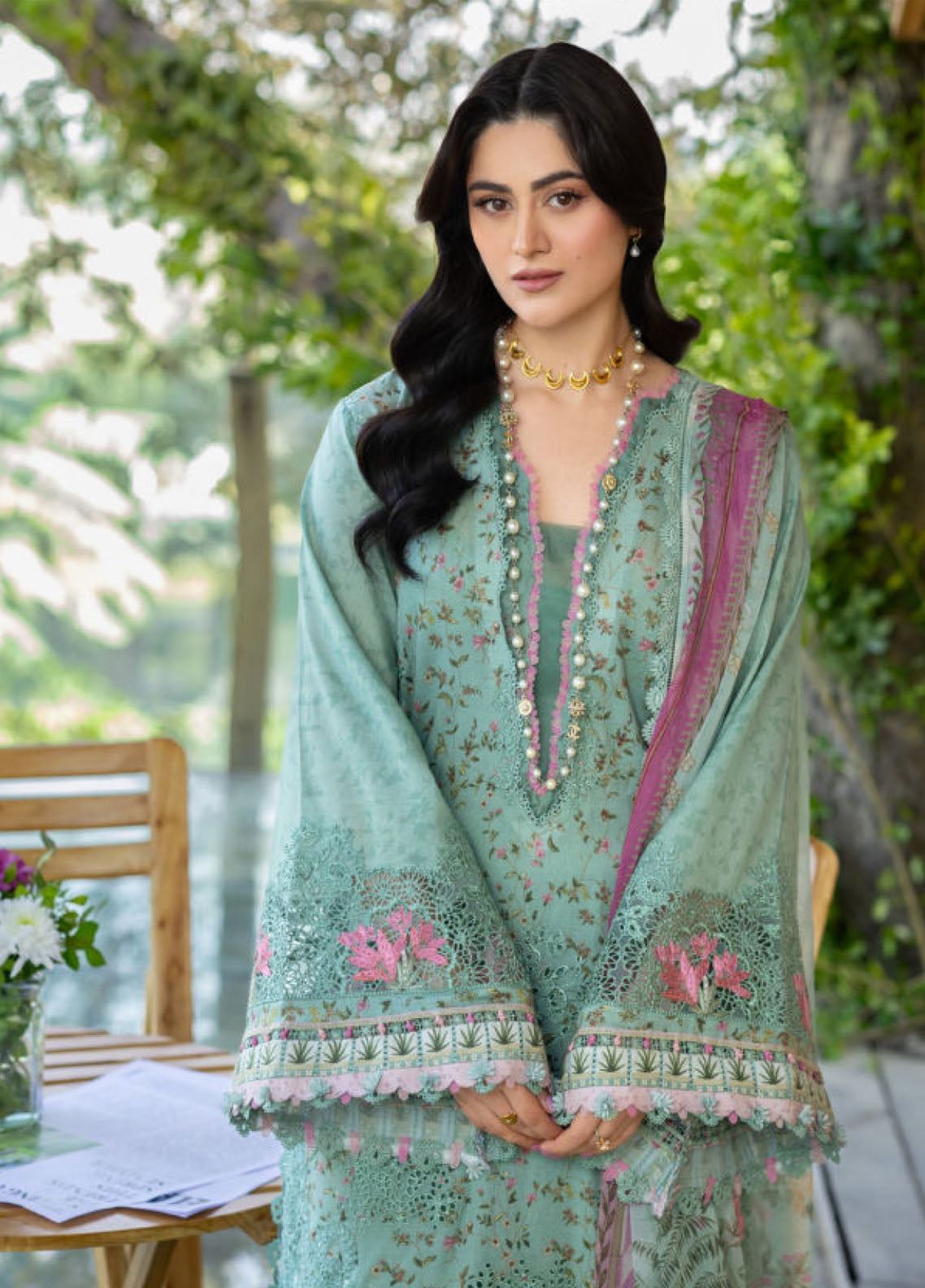 Elaf Premium Chikankari Lawn 3 Piece Unstitched Suit EF26CP D-ERC-4B NAYAB Elaf Premium Chikankari Lawn 3 Piece Unstitched Suit EF26CP D-ERC-4B NAYAB