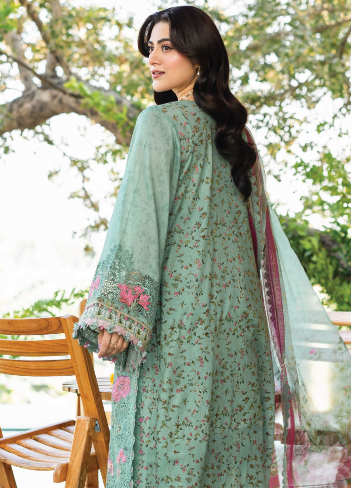 Elaf Premium Chikankari Lawn 3 Piece Unstitched Suit EF26CP D-ERC-4B NAYAB Elaf Premium Chikankari Lawn 3 Piece Unstitched Suit EF26CP D-ERC-4B NAYAB