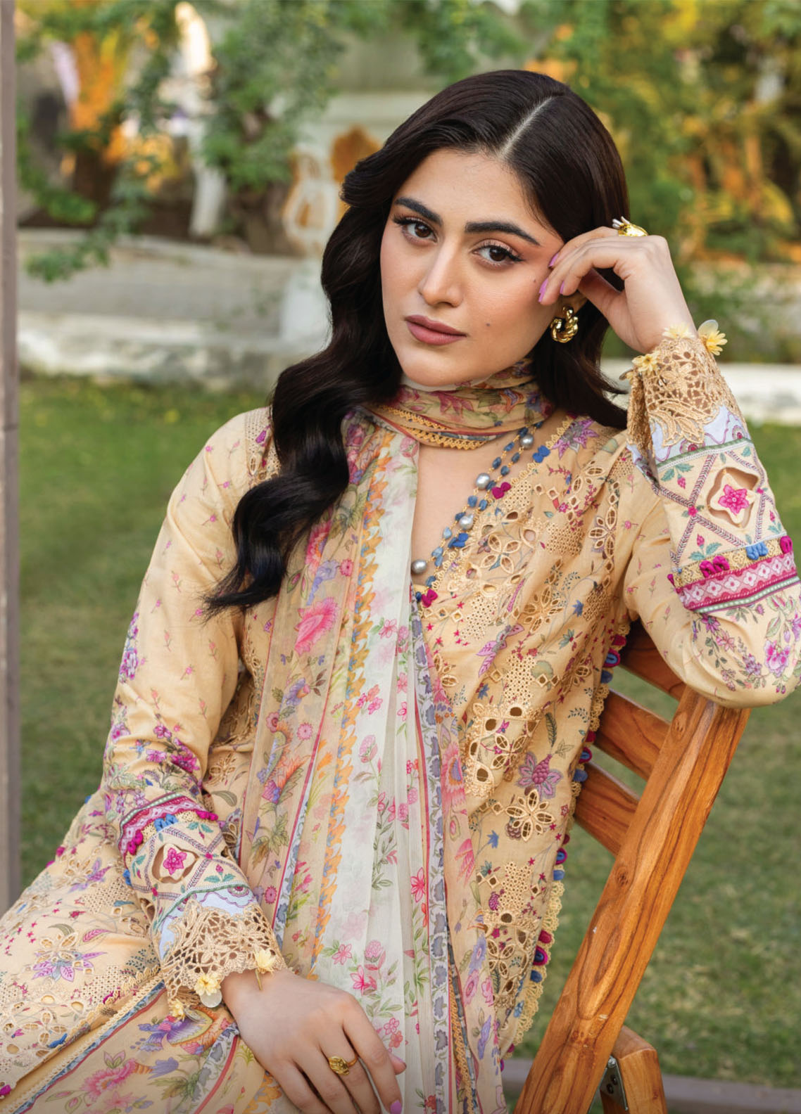 Elaf Premium Chikankari Lawn 3 Piece Unstitched Suit EF26CP D-ERC-5B KHUSHEE Elaf Premium Chikankari Lawn 3 Piece Unstitched Suit EF26CP D-ERC-5B KHUSHEE