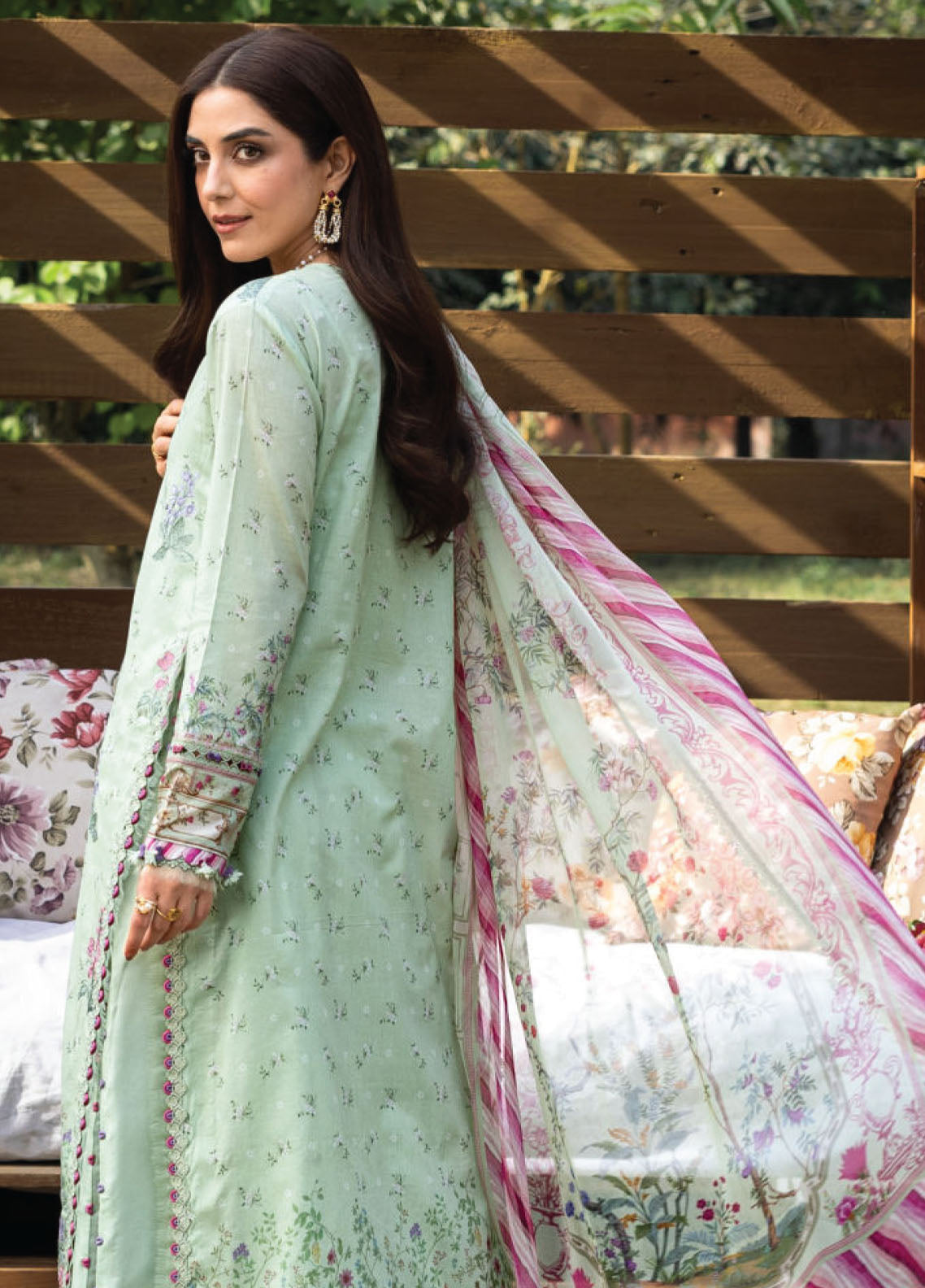 Elaf Premium Chikankari Lawn 3 Piece Unstitched Suit EF26CP D-ERC-7B NAHL Elaf Premium Chikankari Lawn 3 Piece Unstitched Suit EF26CP D-ERC-7B NAHL