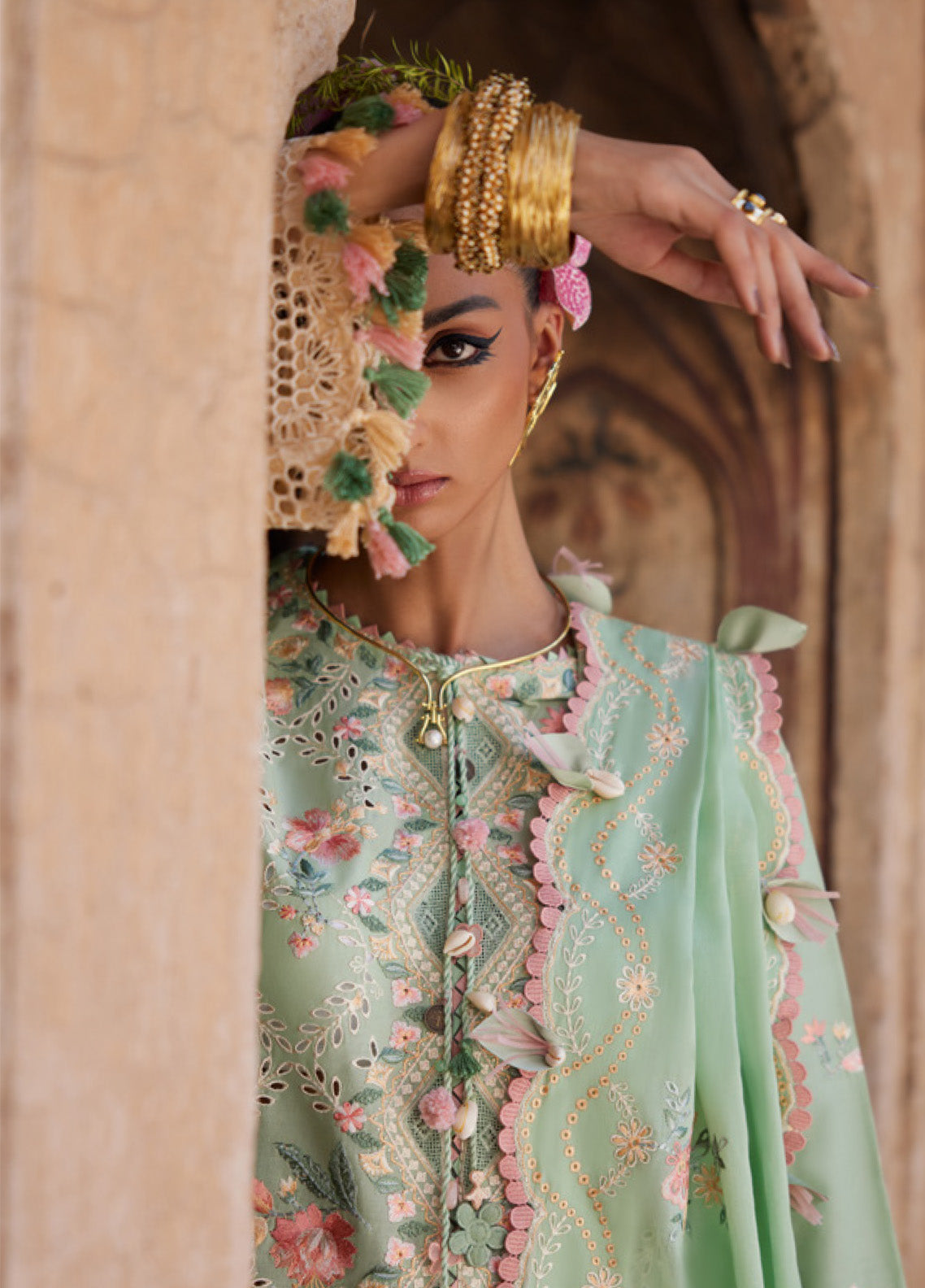 Elan Luxury Embroidered Lawn 3 Piece Unstitched Suit EL25LL ALARA EL25-12 A Elan Luxury Embroidered Lawn 3 Piece Unstitched Suit EL25LL ALARA EL25-12 A