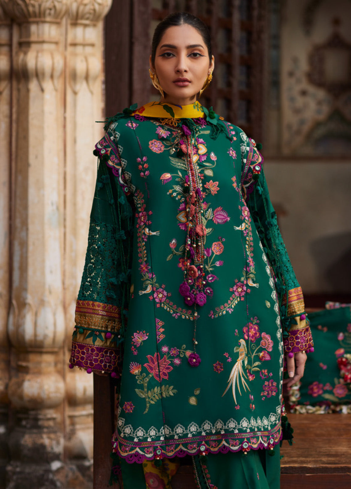 Elan Luxury Embroidered Lawn 3 Piece Unstitched Suit EL25LL AURIELLE EL25-06 A Elan Luxury Embroidered Lawn 3 Piece Unstitched Suit EL25LL AURIELLE EL25-06 A