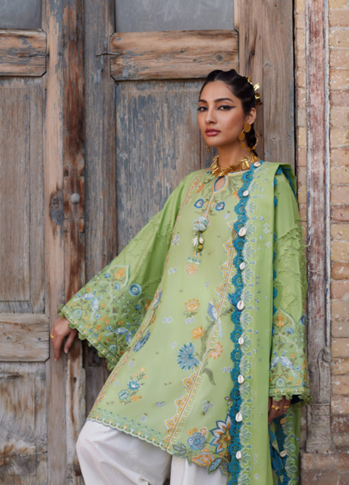 Elan Luxury Embroidered Lawn 3 Piece Unstitched Suit EL25LL ISLA BLEU EL25-11 B Elan Luxury Embroidered Lawn 3 Piece Unstitched Suit EL25LL ISLA BLEU EL25-11 B