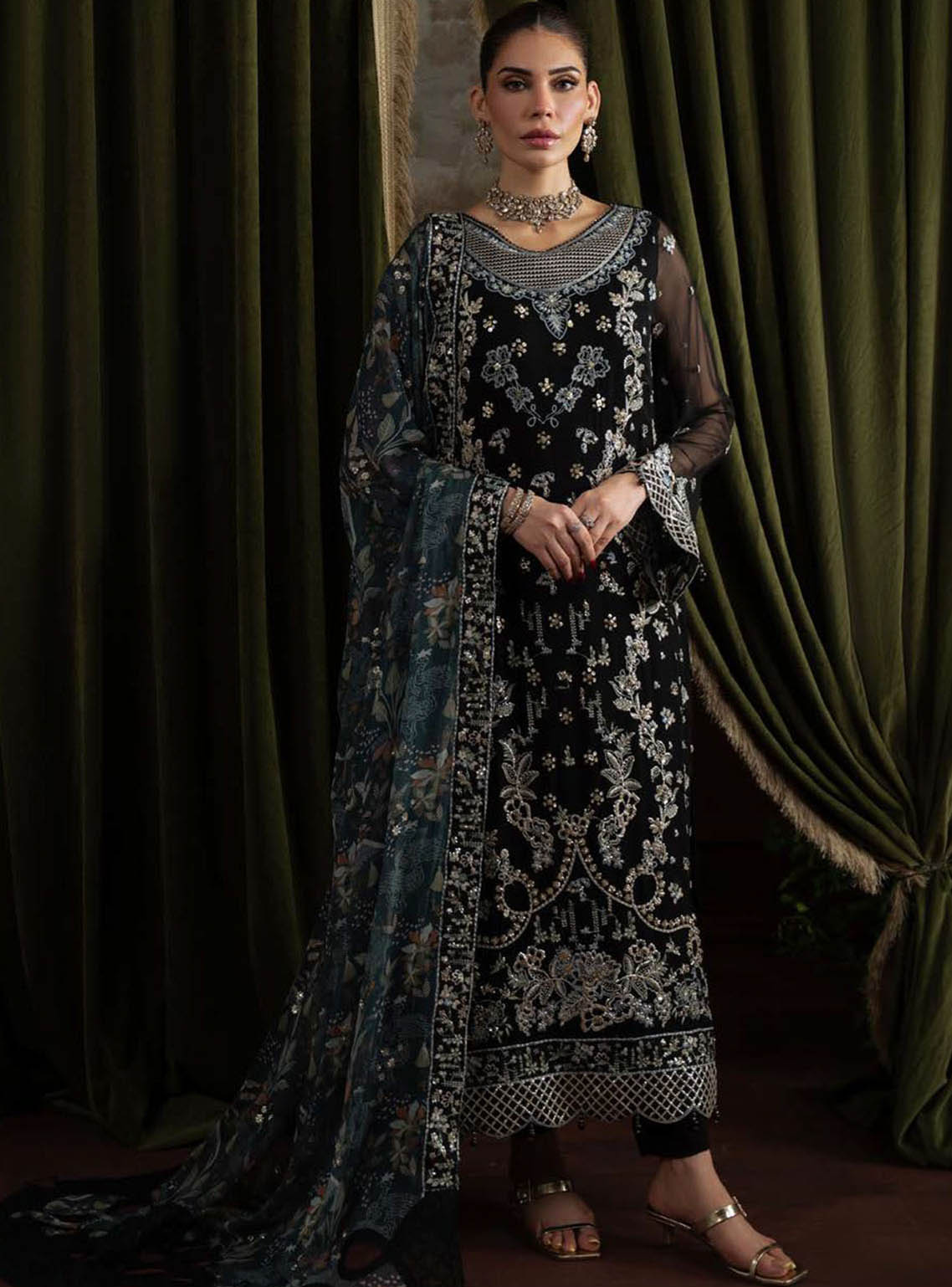 Elanora By Nureh Luxury Embroidered Chiffon 4 Piece Unstitched Suit NU25ELCV2 D-NEL-75 Elanora By Nureh Luxury Embroidered Chiffon 4 Piece Unstitched Suit NU25ELCV2 D-NEL-75