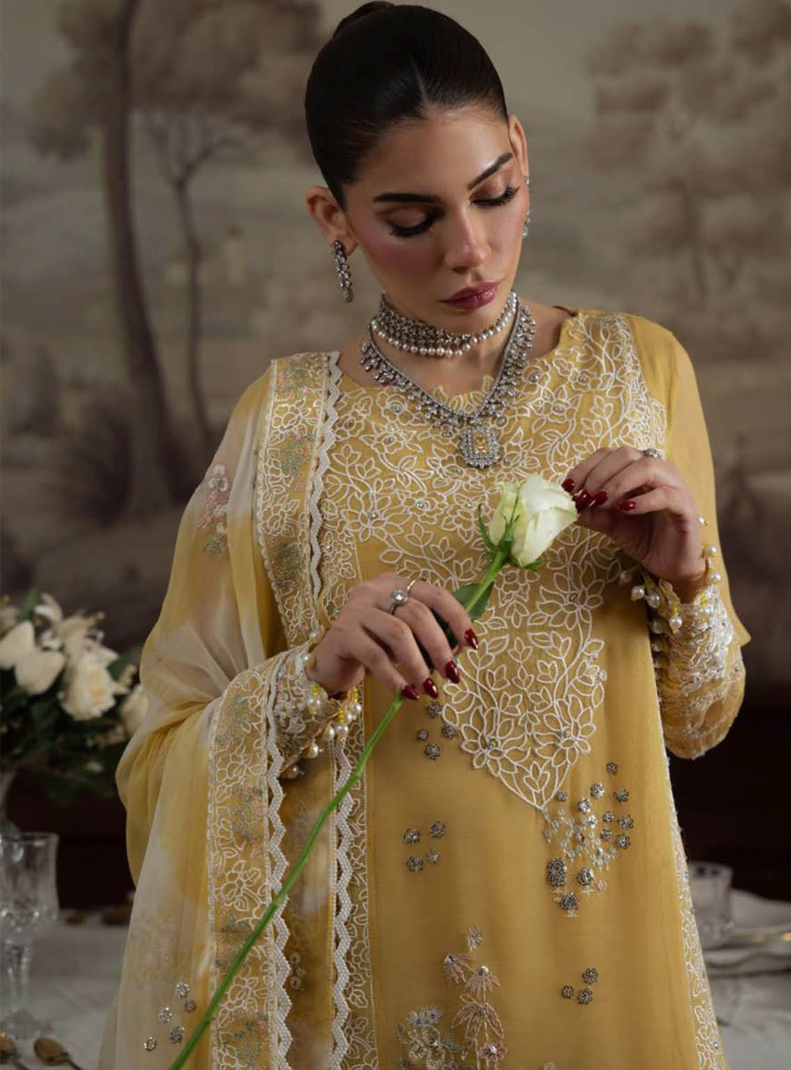 Elanora By Nureh Luxury Embroidered Chiffon 4 Piece Unstitched Suit NU25ELCV2 D-NEL-76 Elanora By Nureh Luxury Embroidered Chiffon 4 Piece Unstitched Suit NU25ELCV2 D-NEL-76