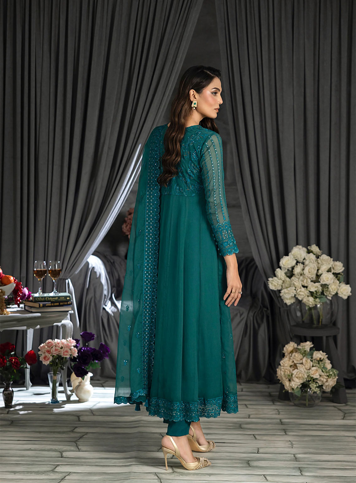 Elegance By LSM Lakhany Embroidered Chiffon 4 Piece Unstitched Suit LSM25EEC D-LG-IZ-0166 Elegance By LSM Lakhany Embroidered Chiffon 4 Piece Unstitched Suit LSM25EEC D-LG-IZ-0166