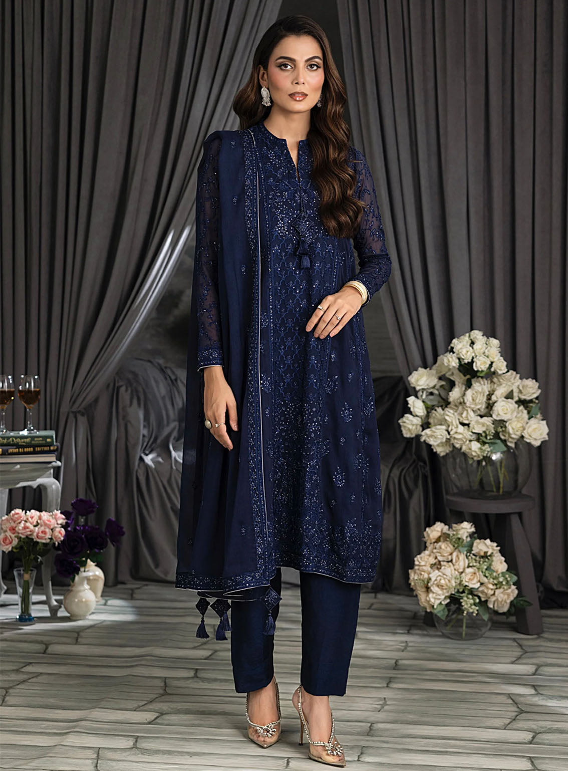 Elegance By LSM Lakhany Embroidered Chiffon 4 Piece Unstitched Suit LSM25EEC D-LG-IZ-0167 Elegance By LSM Lakhany Embroidered Chiffon 4 Piece Unstitched Suit LSM25EEC D-LG-IZ-0167