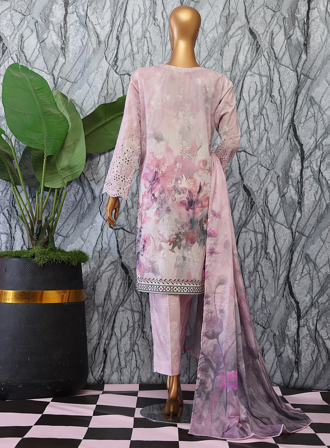 Elegant By HZ Textiles Embroidered Lawn 3 Piece Unstitched Suit HZ25EV2 EC-1043 Elegant By HZ Textiles Embroidered Lawn 3 Piece Unstitched Suit HZ25EV2 EC-1043