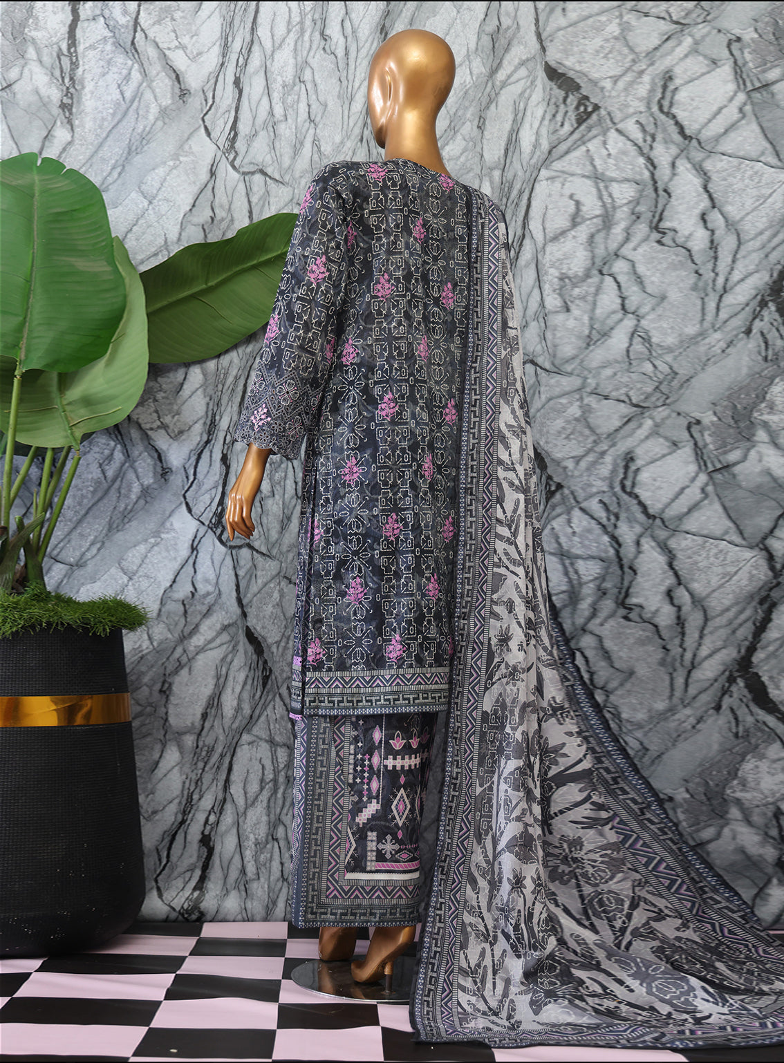 Elegant By HZ Textiles Embroidered Lawn 3 Piece Unstitched Suit HZ25EV2 EC-1047 Elegant By HZ Textiles Embroidered Lawn 3 Piece Unstitched Suit HZ25EV2 EC-1047