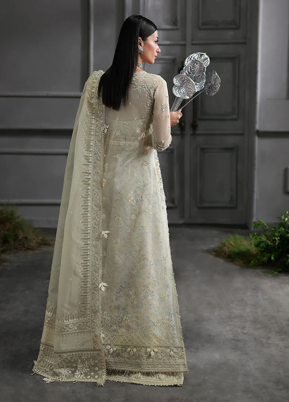 Elirah By Qalamkar Embroidered Organza 3 Piece Unstitched Suit QLM25EF D-MF-06 IVARA Elirah By Qalamkar Embroidered Organza 3 Piece Unstitched Suit QLM25EF D-MF-06 IVARA