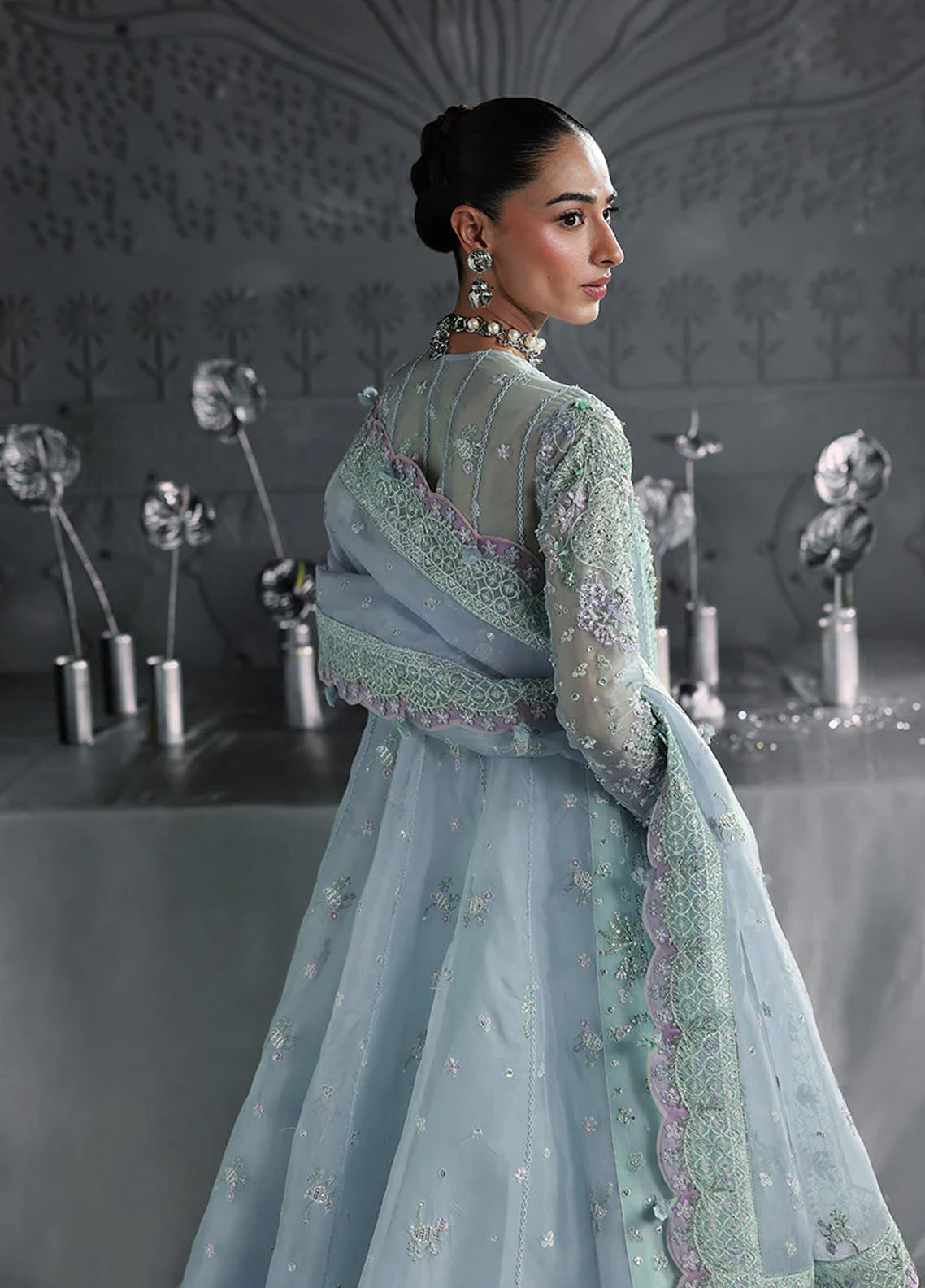 Elirah By Qalamkar Embroidered Organza 3 Piece Unstitched Suit QLM25EF D-MF-08 SERENE AQUA Elirah By Qalamkar Embroidered Organza 3 Piece Unstitched Suit QLM25EF D-MF-08 SERENE AQUA