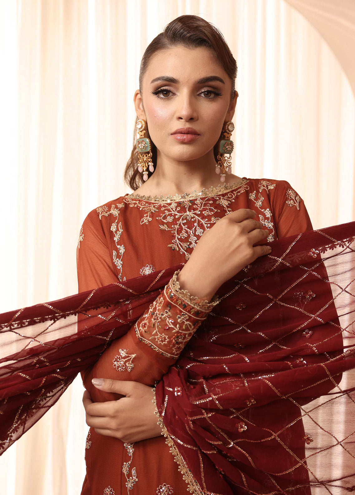 Elyssa By Sahane Embroidered Chiffon 3 Piece Unstitched Suit SNE25EF D-CT-19007 DUNE Elyssa By Sahane Embroidered Chiffon 3 Piece Unstitched Suit SNE25EF D-CT-19007 DUNE