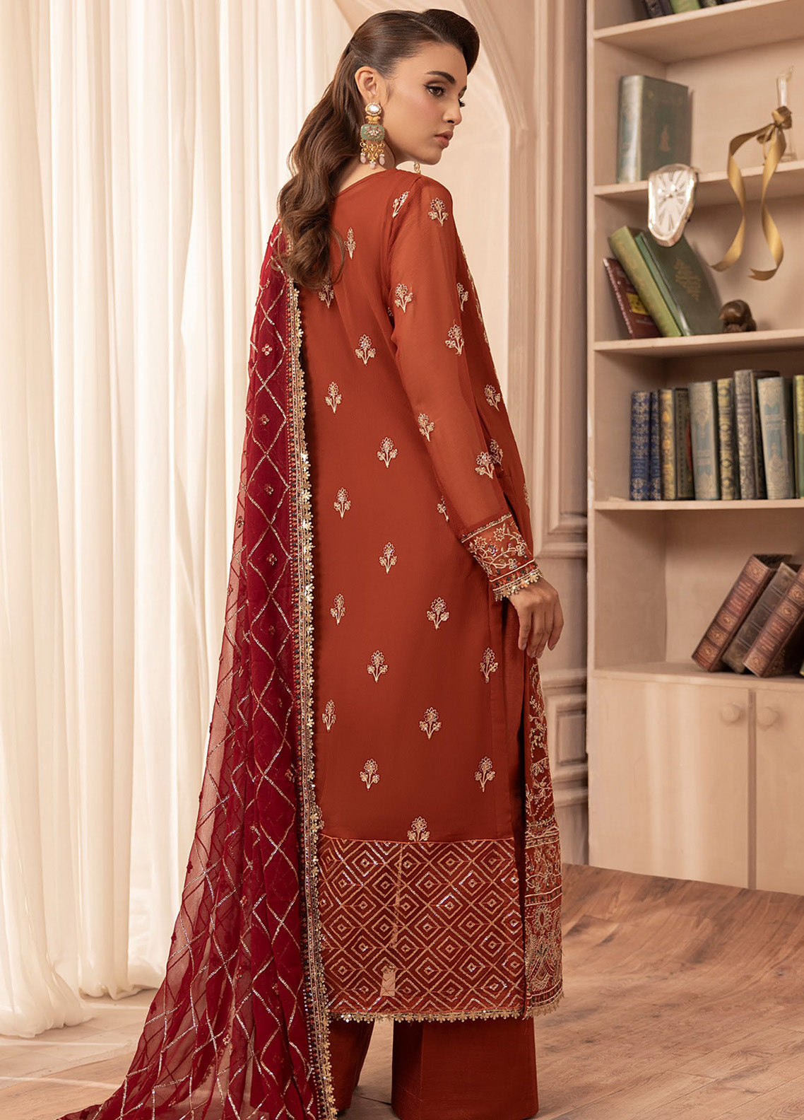 Elyssa By Sahane Embroidered Chiffon 3 Piece Unstitched Suit SNE25EF D-CT-19007 DUNE Elyssa By Sahane Embroidered Chiffon 3 Piece Unstitched Suit SNE25EF D-CT-19007 DUNE