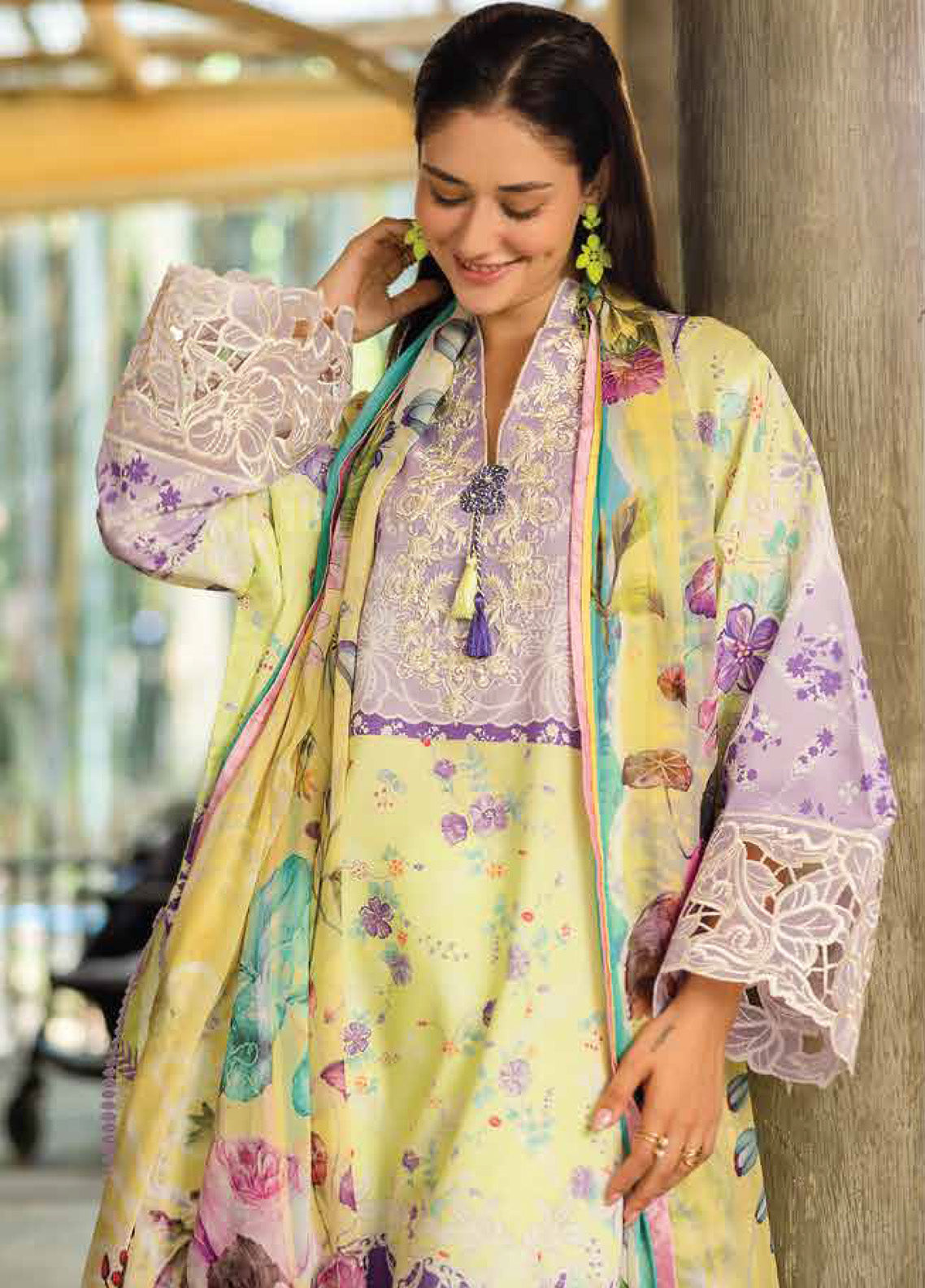 Ethereal Bloom By Roheenaz Embroidered Lawn 3 Piece Unstitched Suit RNZ25EB D-RNZ-04A ELYSSE Ethereal Bloom By Roheenaz Embroidered Lawn 3 Piece Unstitched Suit RNZ25EB D-RNZ-04A ELYSSE