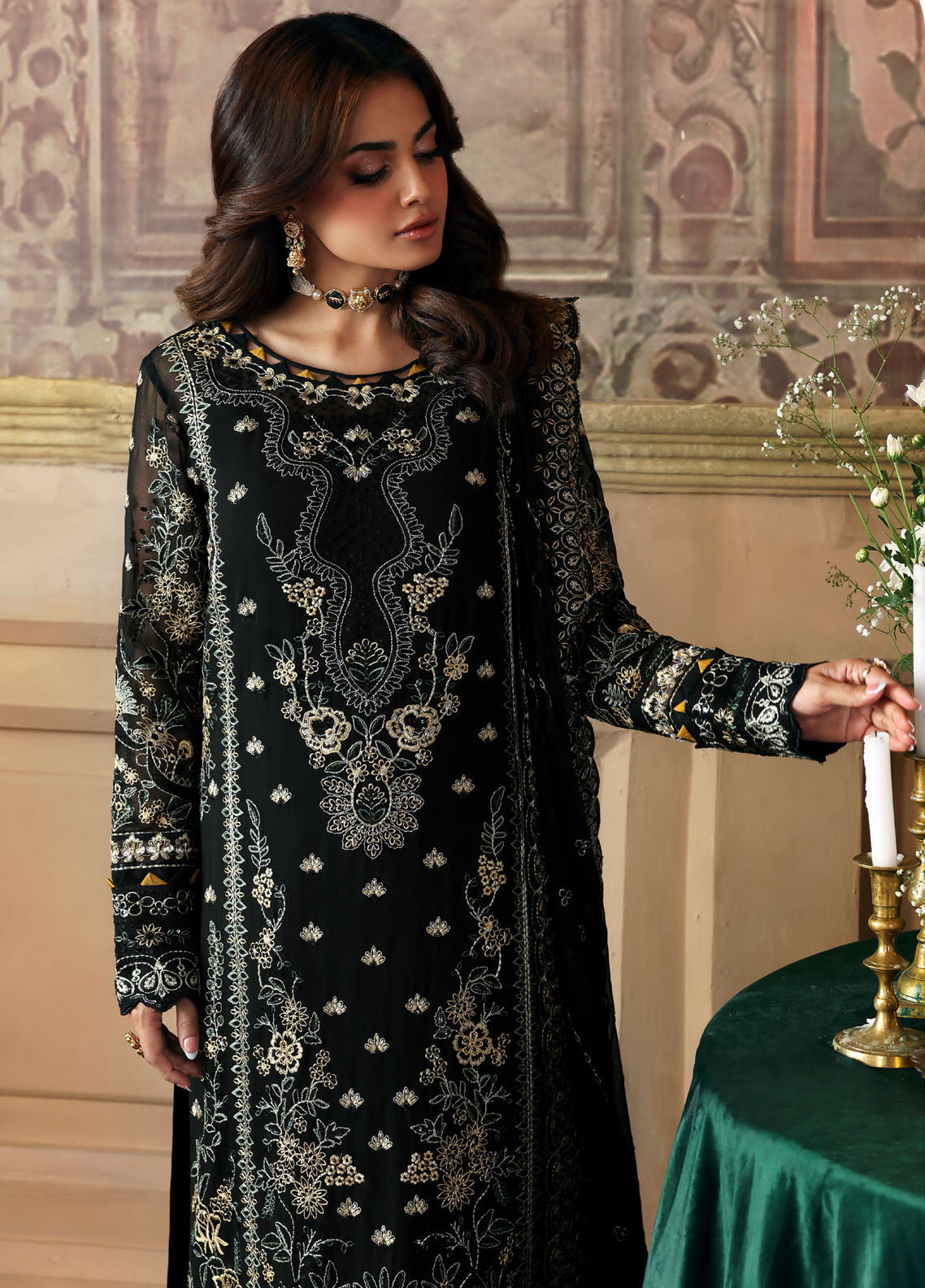 Evayna By Gulaal Embroidered Chiffon 3 Piece Unstitched Suit GL25EEC D-06 DEENAH Evayna By Gulaal Embroidered Chiffon 3 Piece Unstitched Suit GL25EEC D-06 DEENAH