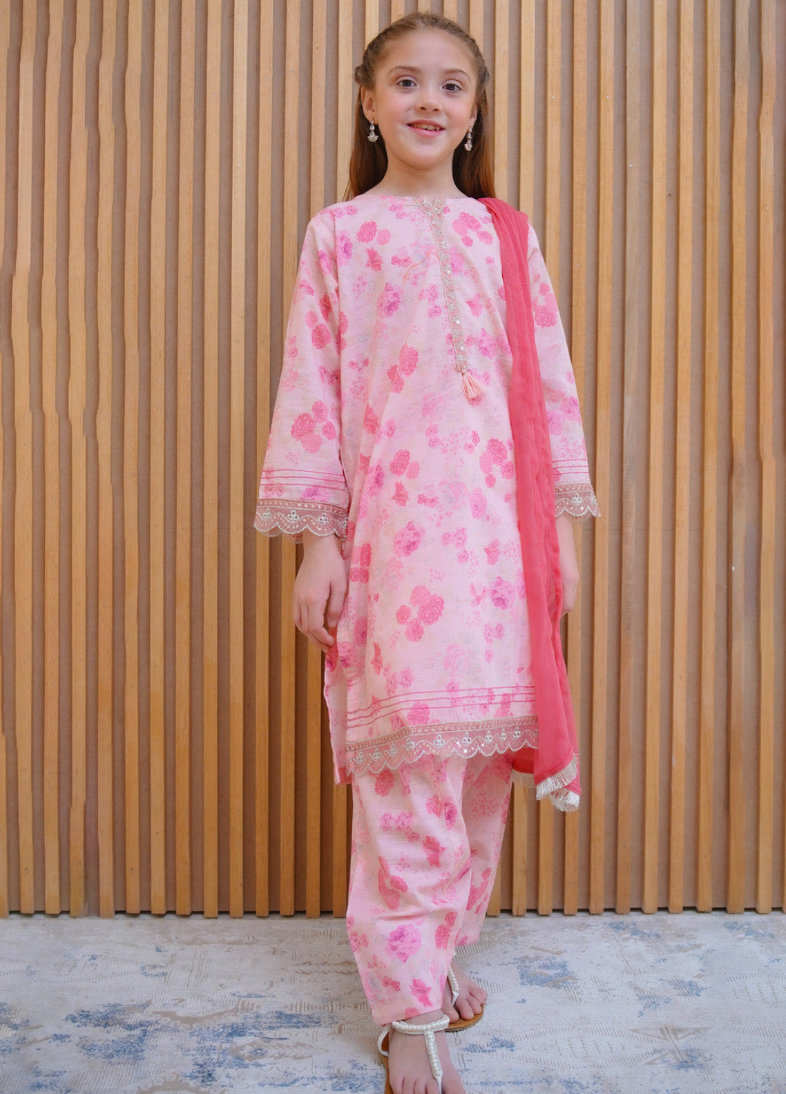 Farshi By Shanzey Embroidered Lawn Suits Stitched 3 Piece For Girls S25FLE SHK-4423 Farshi By Shanzey Embroidered Lawn Suits Stitched 3 Piece For Girls S25FLE SHK-4423