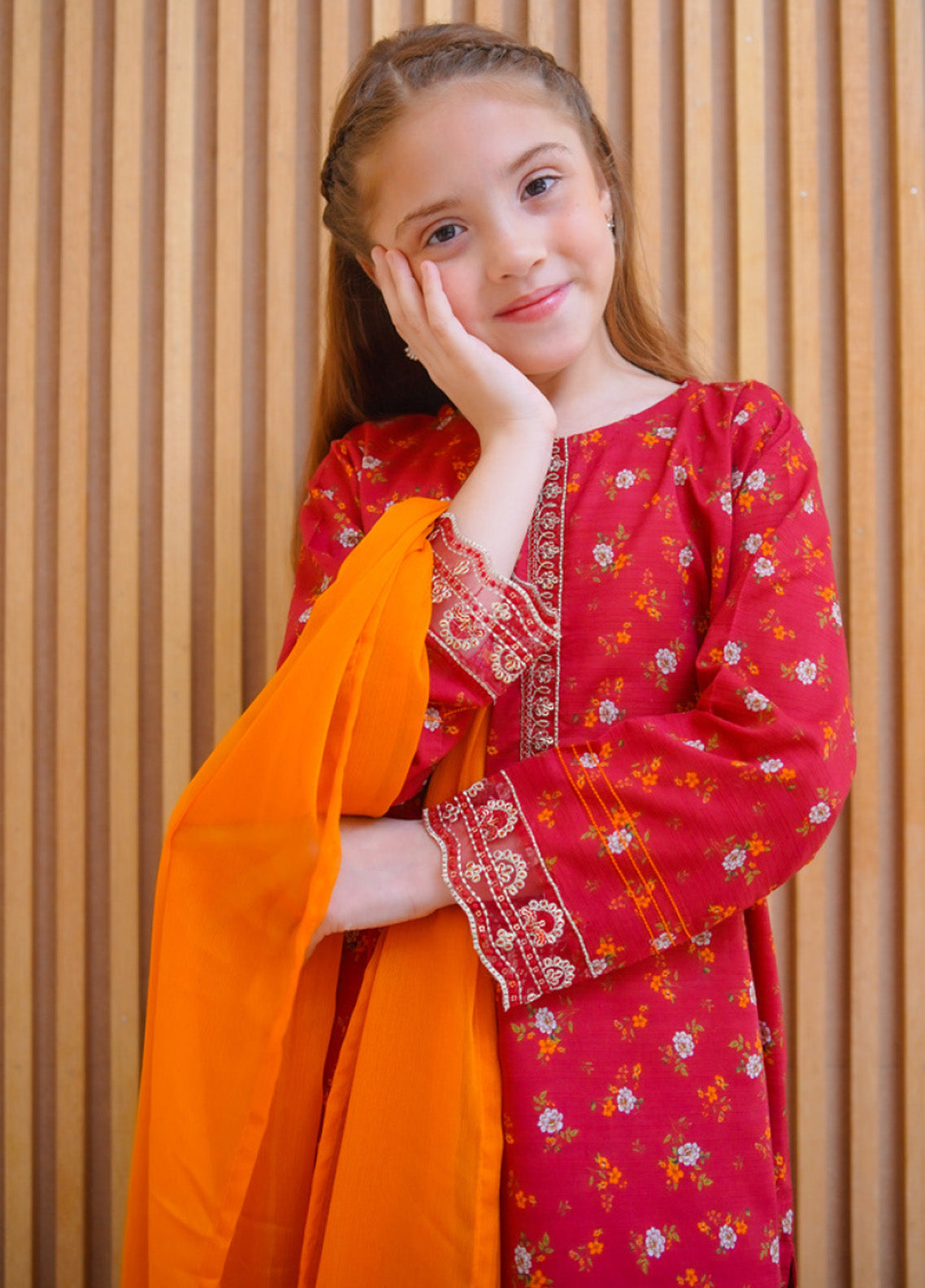 Farshi By Shanzey Embroidered Lawn Suits Stitched 3 Piece For Girls S25FLE SHK-4426 Farshi By Shanzey Embroidered Lawn Suits Stitched 3 Piece For Girls S25FLE SHK-4426