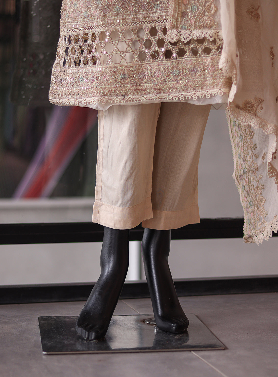 Fasaane By HZ Textile Embroidered Chiffon 3 Piece Stitched Suit HZ24FC D-169 SKN Fasaane By HZ Textile Embroidered Chiffon 3 Piece Stitched Suit HZ24FC D-169 SKN