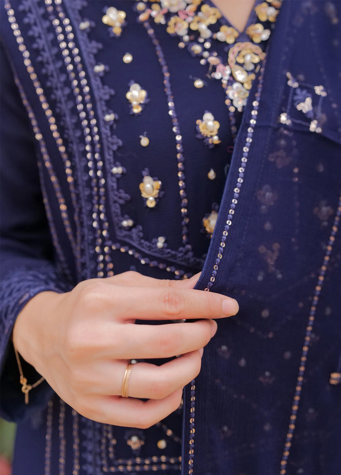Fasana-E-Ishq By Rangeen Embroidered Chiffon 3 Piece Stitched Suit RN25FEI D-JAHANARA Fasana-E-Ishq By Rangeen Embroidered Chiffon 3 Piece Stitched Suit RN25FEI D-JAHANARA