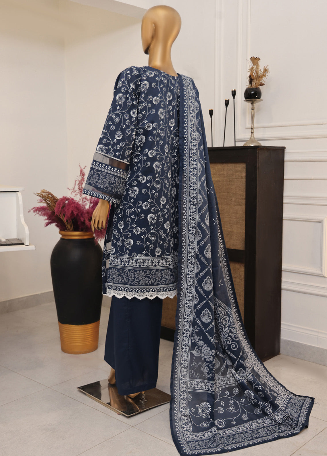 Festive Hues By HZ Textile Printed Lawn 3 Piece Stitched Suit HZ25FH SSP-020 Festive Hues By HZ Textile Printed Lawn 3 Piece Stitched Suit HZ25FH SSP-020