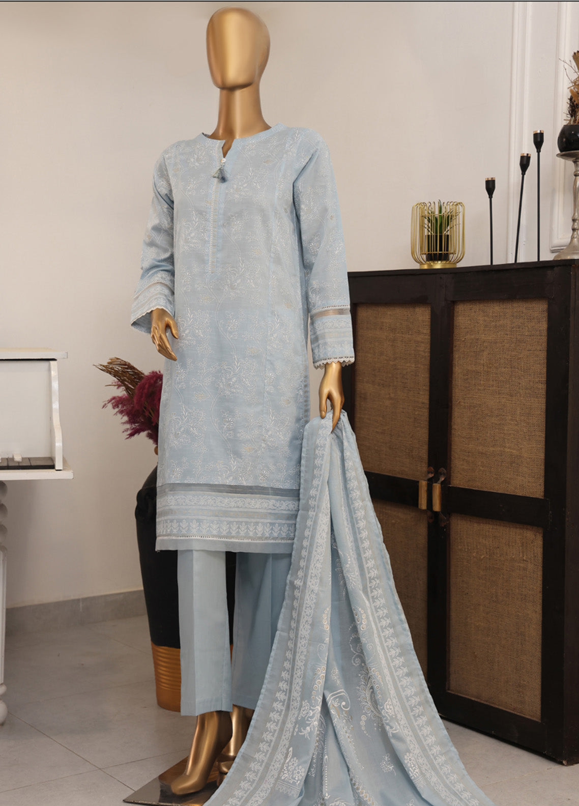 Festive Hues By HZ Textile Printed Lawn 3 Piece Stitched Suit HZ25FH SSP-021 Festive Hues By HZ Textile Printed Lawn 3 Piece Stitched Suit HZ25FH SSP-021